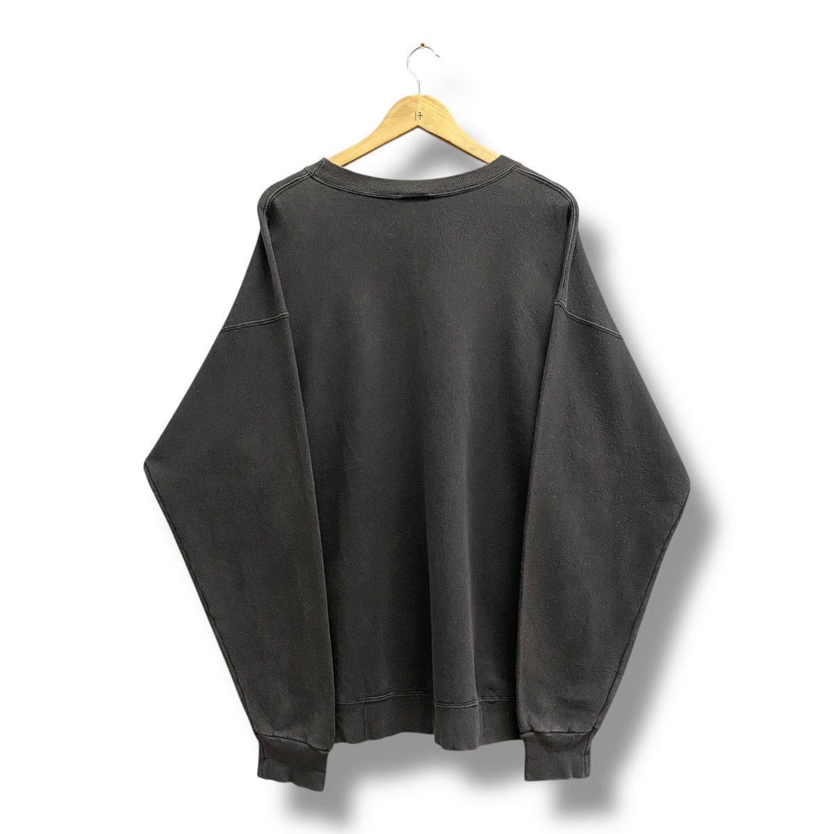 Nike Vintage 90's Nike Swoosh Faded Sweatshirt Size US L / EU 52-54 / 3 - 5 Thumbnail