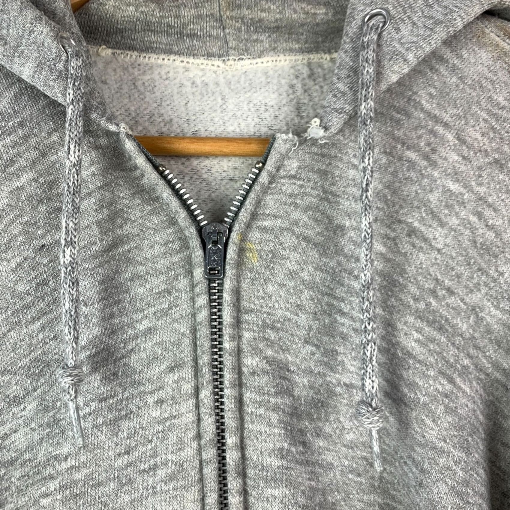 Vintage VINTAGE 70s Gray Track Jacket Full Zip Varsity Jacket Mens L Gray Cotton Inner ZIP Works Chest 21.5" Length 24.75" Size US L / EU 52-54 / 3 - 3 Thumbnail