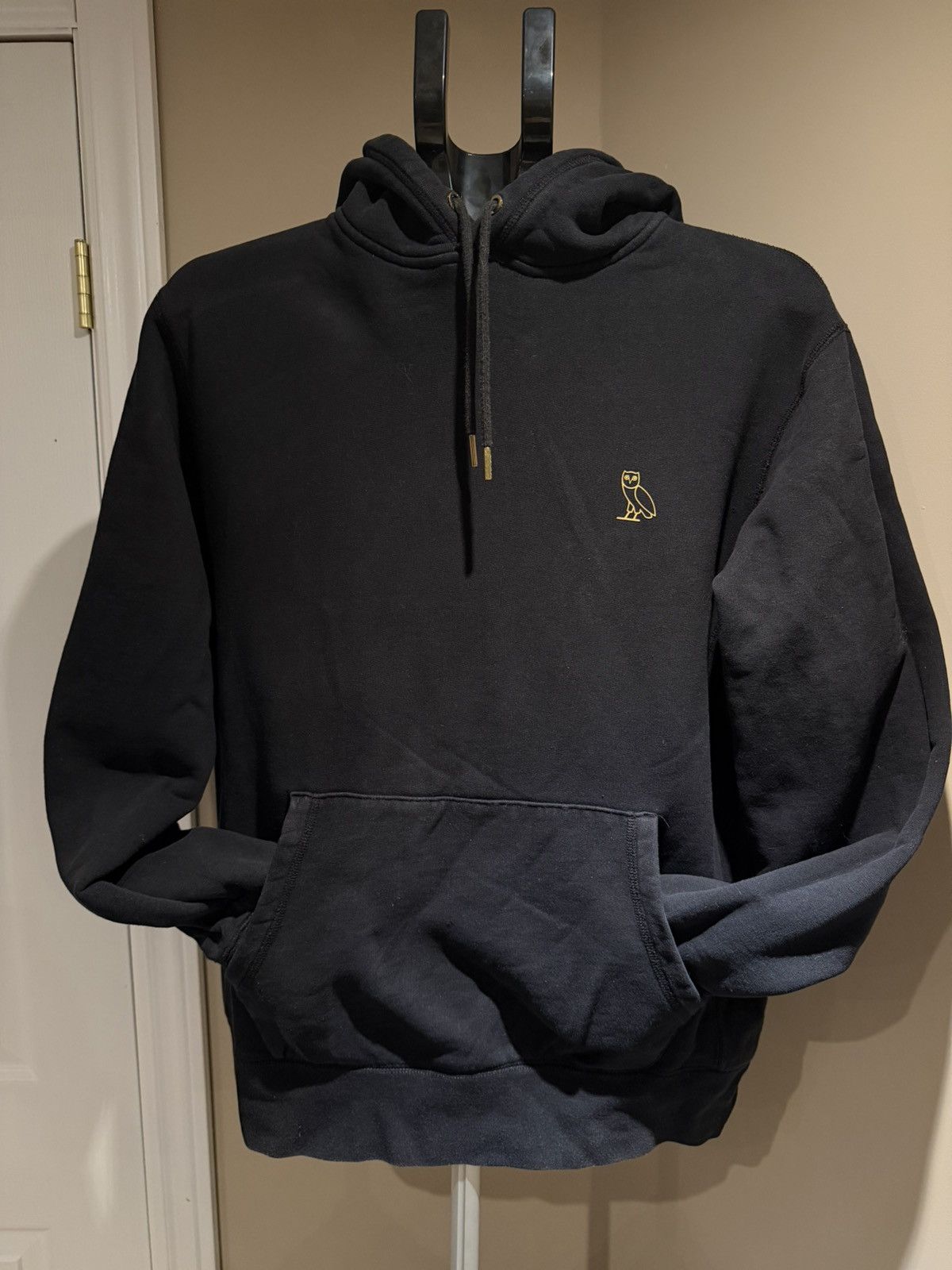 October's Very Own October’s very own hoodie, black and gold Size US M / EU 48-50 / 2 - 7 Thumbnail