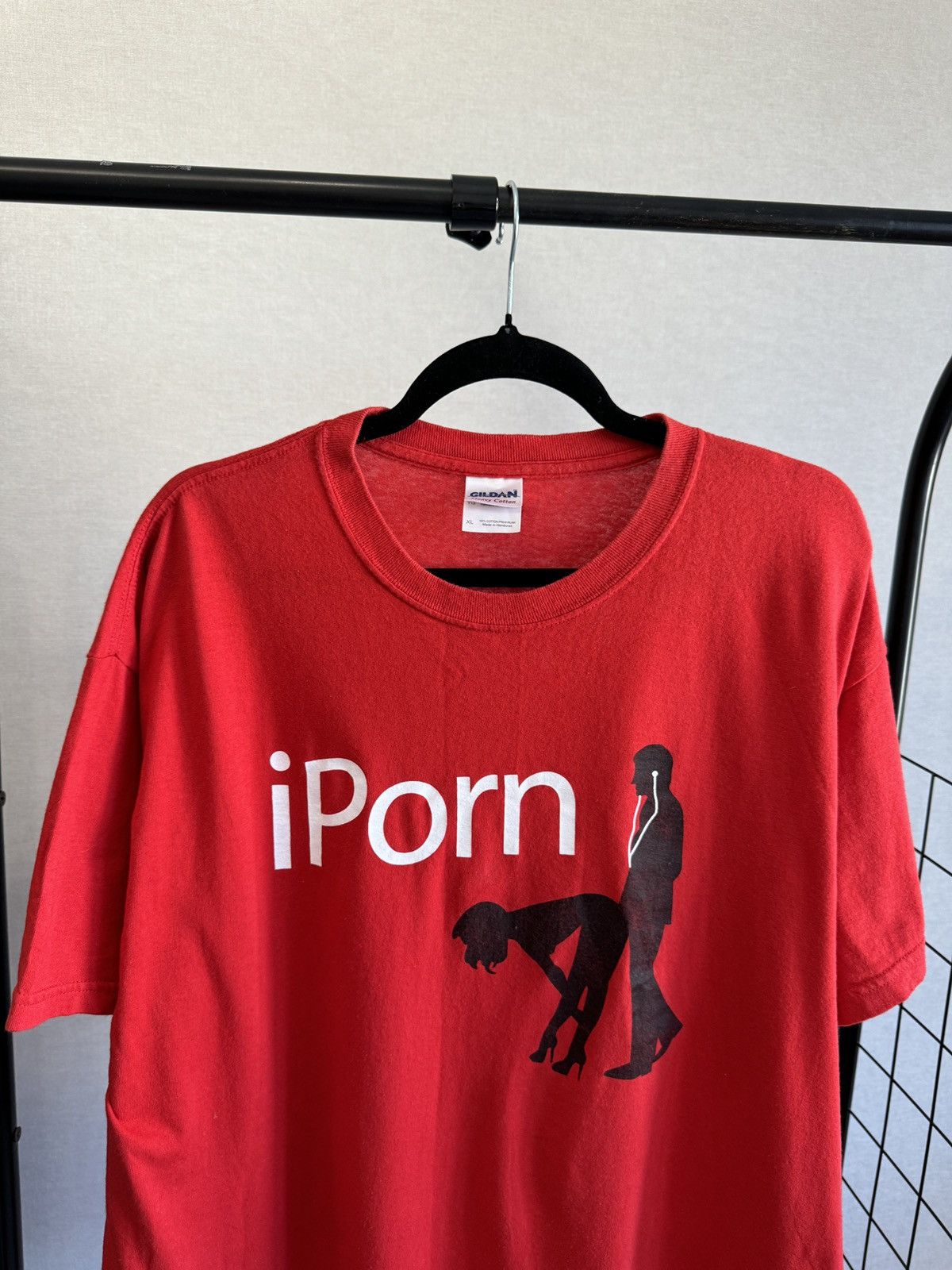 Gildan iPorn Gildan Vintage y2k Sex Sexy Girl Porn Star Red Tee Size US XL / EU 56 / 4 - 3 Thumbnail