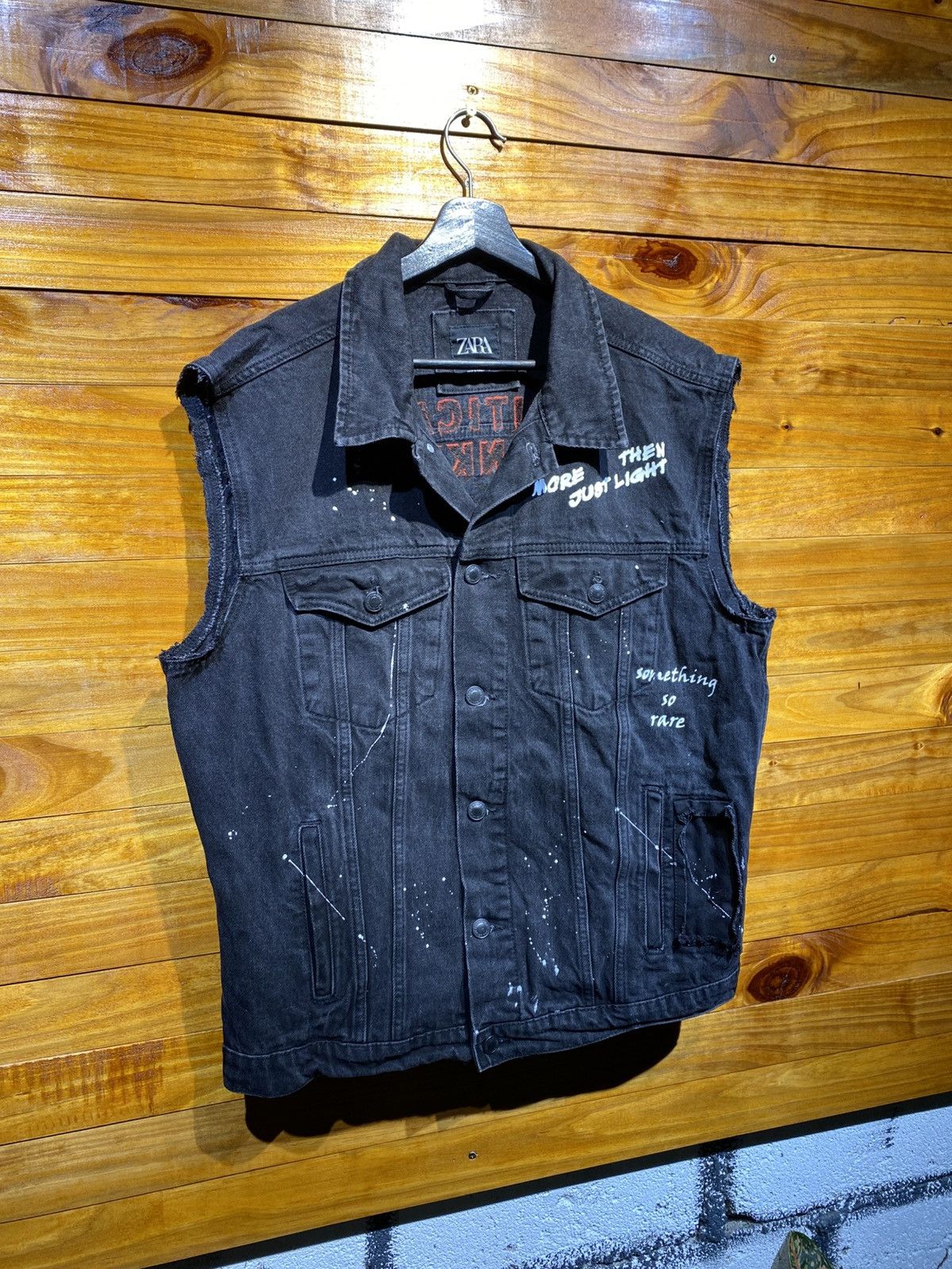 Zara ZARA Men’s Black Denim Vest “Critical Thinker” Graphic – L Size US L / EU 52-54 / 3 - 6 Thumbnail