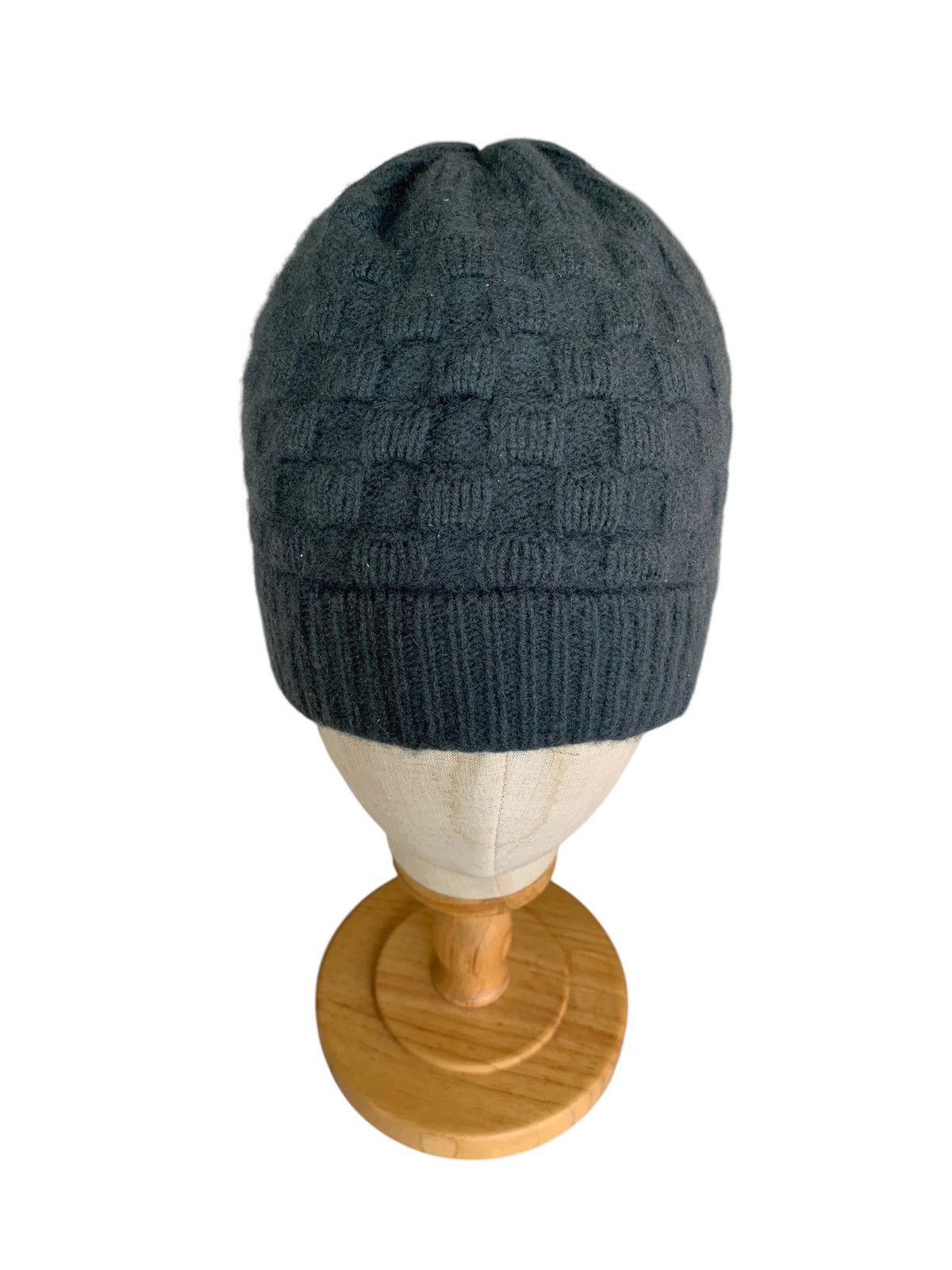 Jun Takahashi × Undercover × Uniqlo UNIQLO U WOOL WINTER SESSIONS BEANIE HATS Size ONE SIZE - 4 Thumbnail