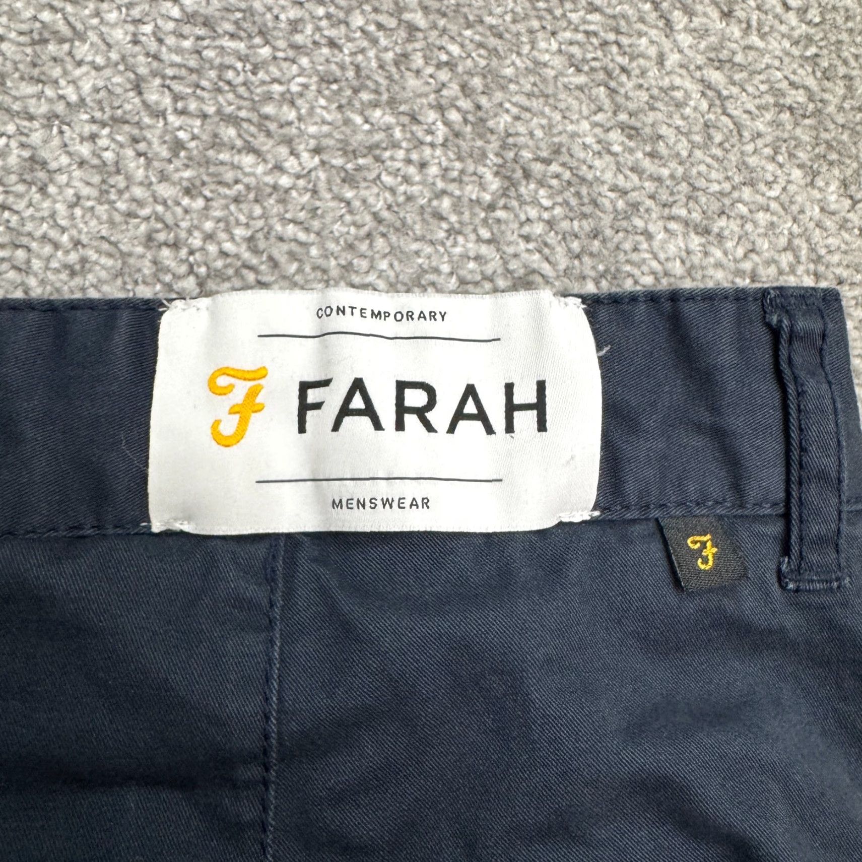 Farah Farah Men's 32x32 Chino Pants Straight Leg Navy Blue Flat Front Cotton Classic Size US 32 / EU 48 - 7 Thumbnail