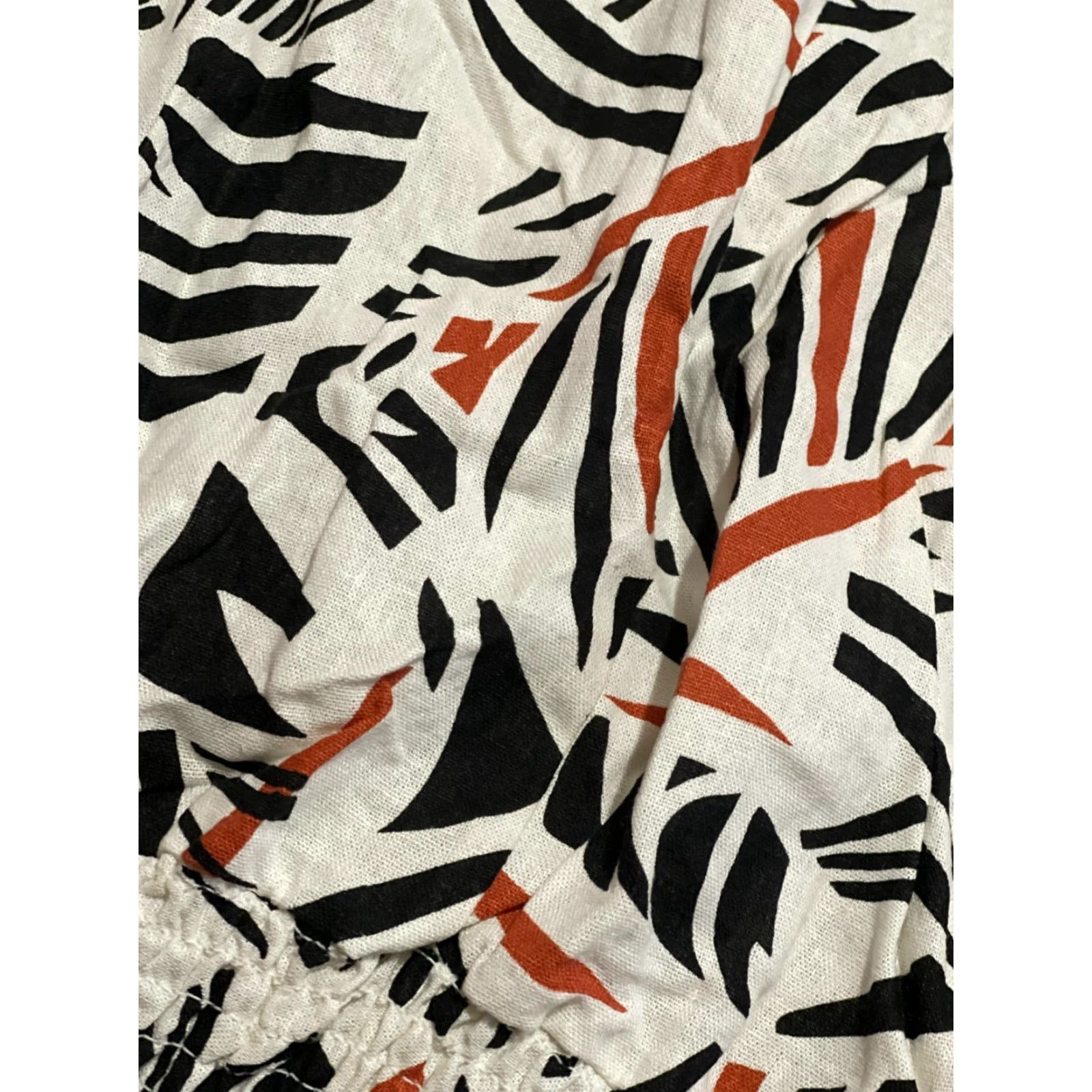 Gloverall Mi Ami Shirt Women's Medium Orange White V-Neck Allover Print Shirt Girls? Size M / US 6-8 / IT 42-44 - 5 Thumbnail