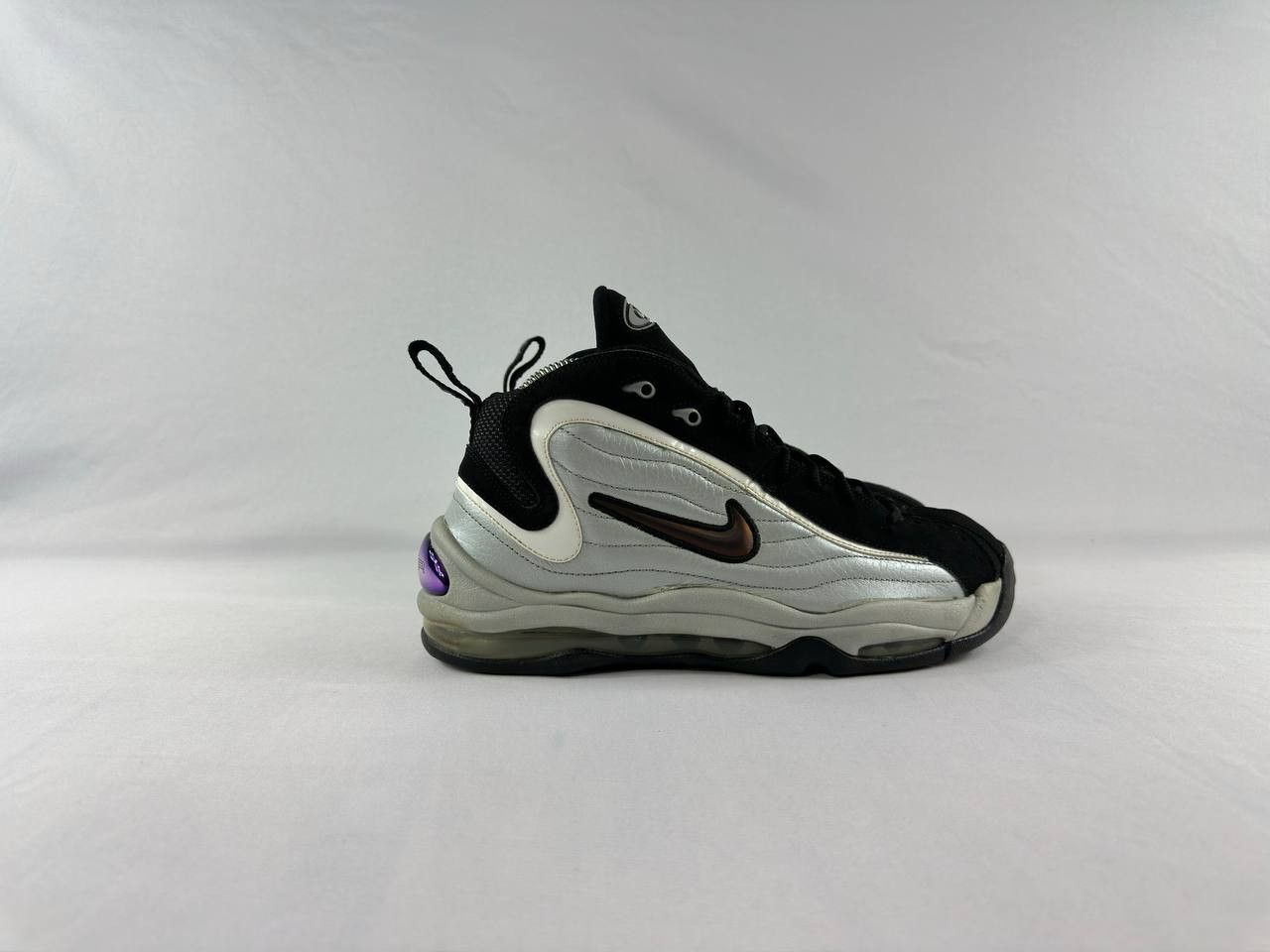 Nike Nike Air Total Max Uptempo 'Metallic Silver Black' 2010 Size US 8 / EU 41 - 1 Thumbnail