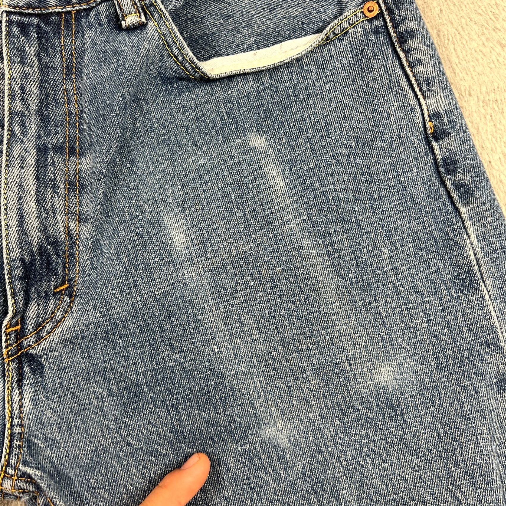 Levi's Levi's Bermuda Shorts Men's Distressed Cut Off Size 36 Blue 9" Casual Jorts Size US 36 / EU 52 - 3 Thumbnail