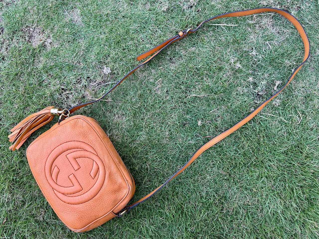 Gucci Authentic Gucci Soho Disco Leather Small Crossbody Bag Size ONE SIZE - 2 Thumbnail