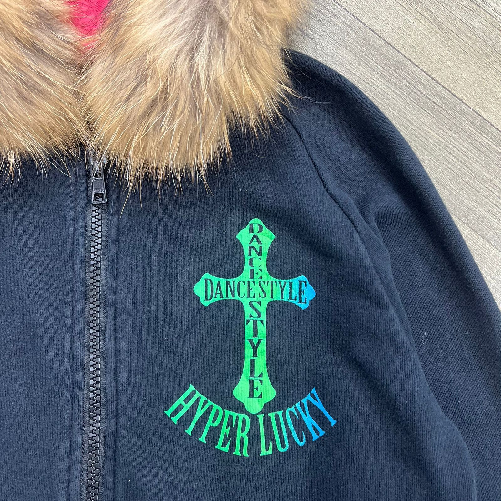 Japanese Brand 2000s Dance Style Cross Punk Gothic Lgb Zip Fur Hoodie Y2K Size US S / EU 44-46 / 1 - 4 Thumbnail
