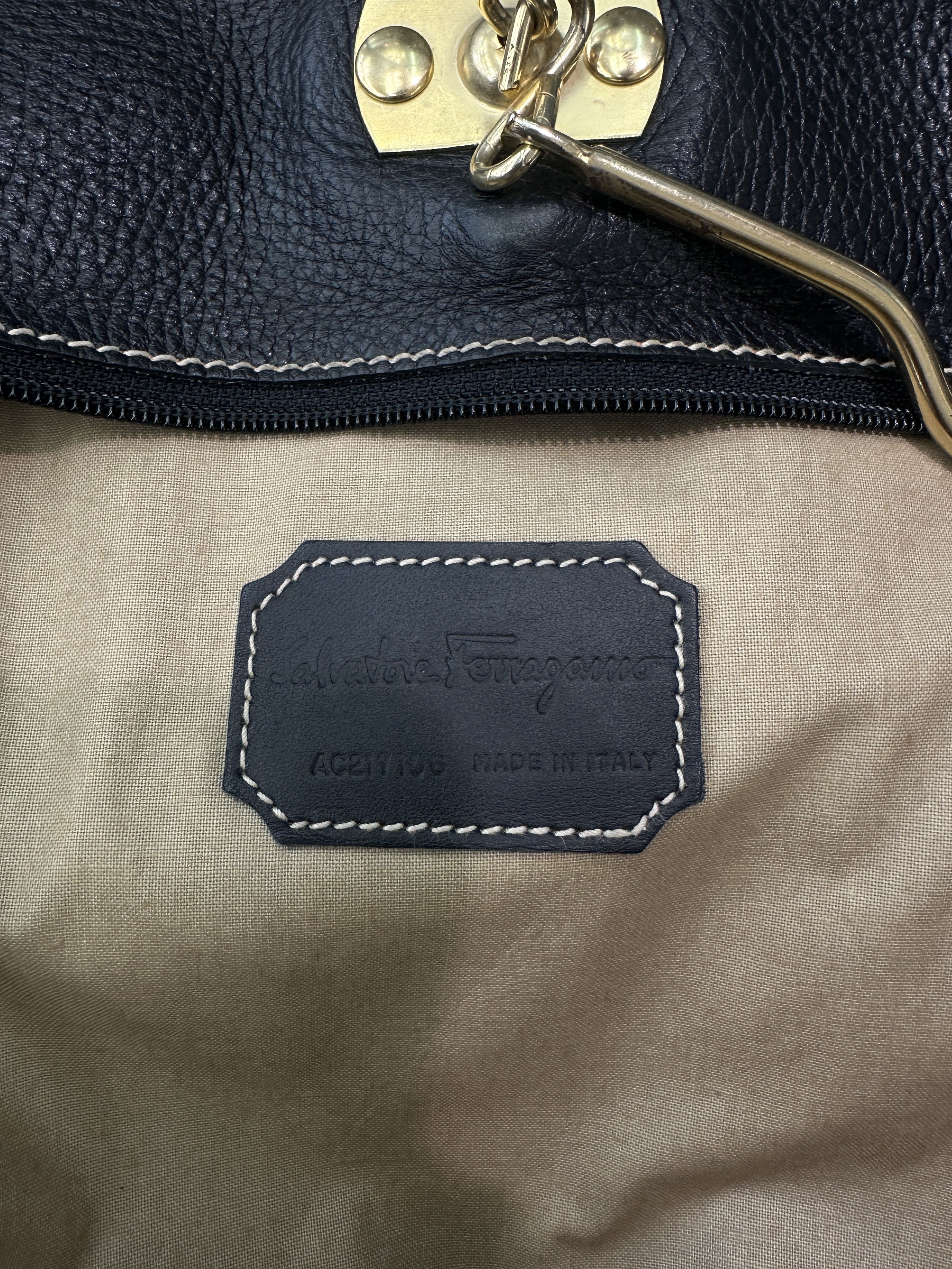 Salvatore Ferragamo 1996 Salvatore Ferragamo Women’s Garment Travel Bag Size ONE SIZE - 3 Thumbnail