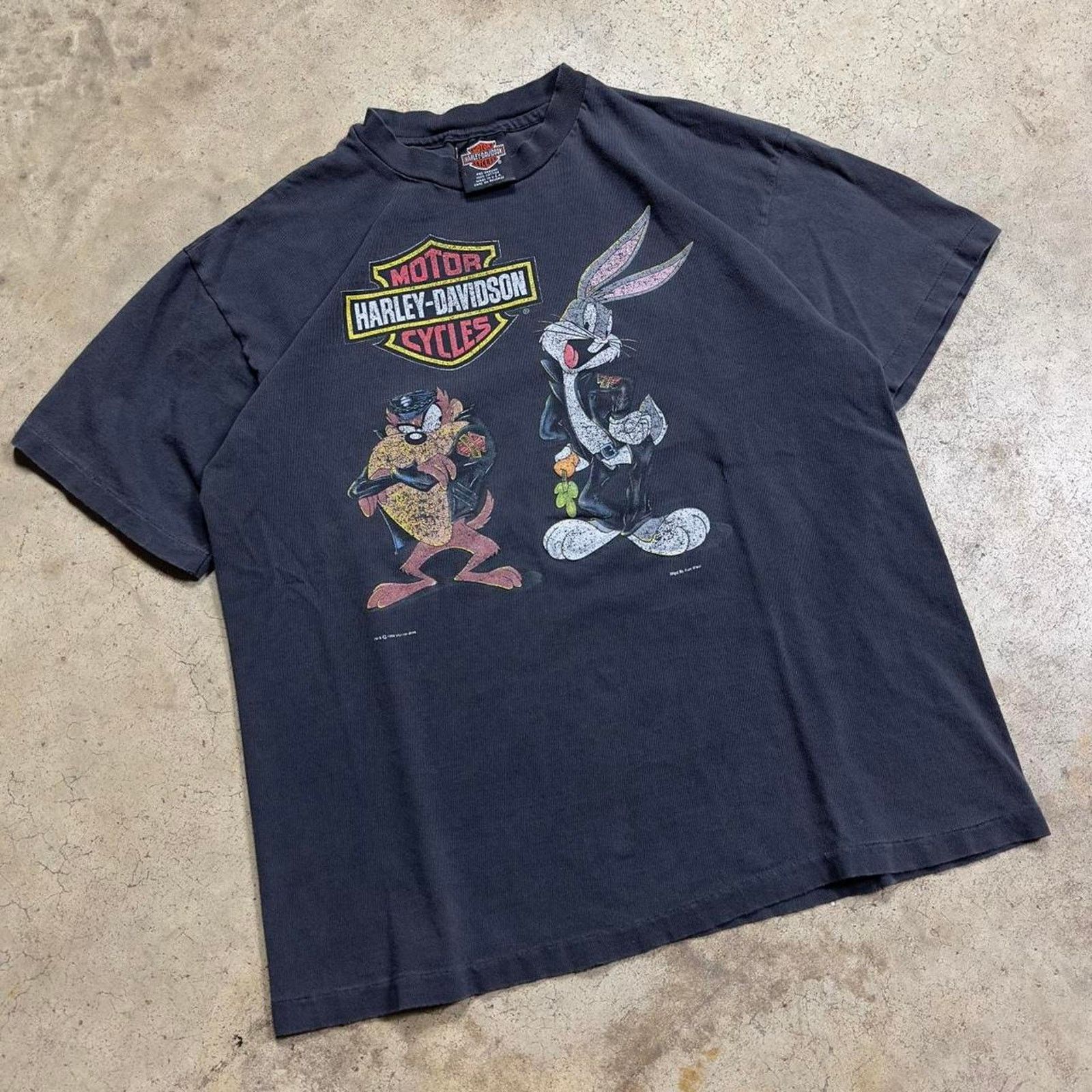 Harley Davidson × Vintage Vintage 1993 Harley Davidson Loony Tunes Graphic T-shirt Size US L / EU 52-54 / 3 - 1 Thumbnail