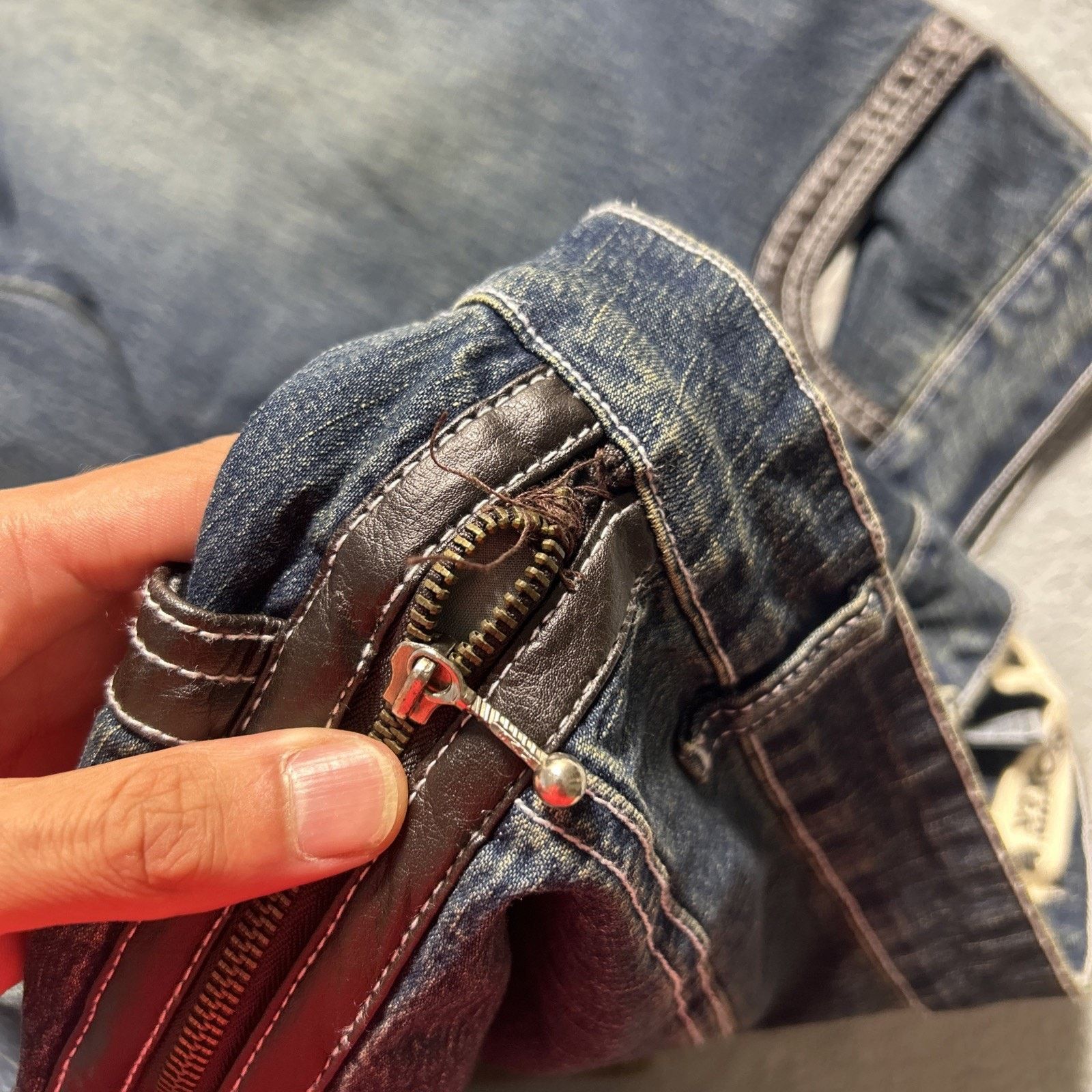 Joe Boxer Beyond Baggy Jeans Womens 21 42x33 Raw Hem Zip Sides Baggie Size US 42 / EU 58 - 20 Thumbnail
