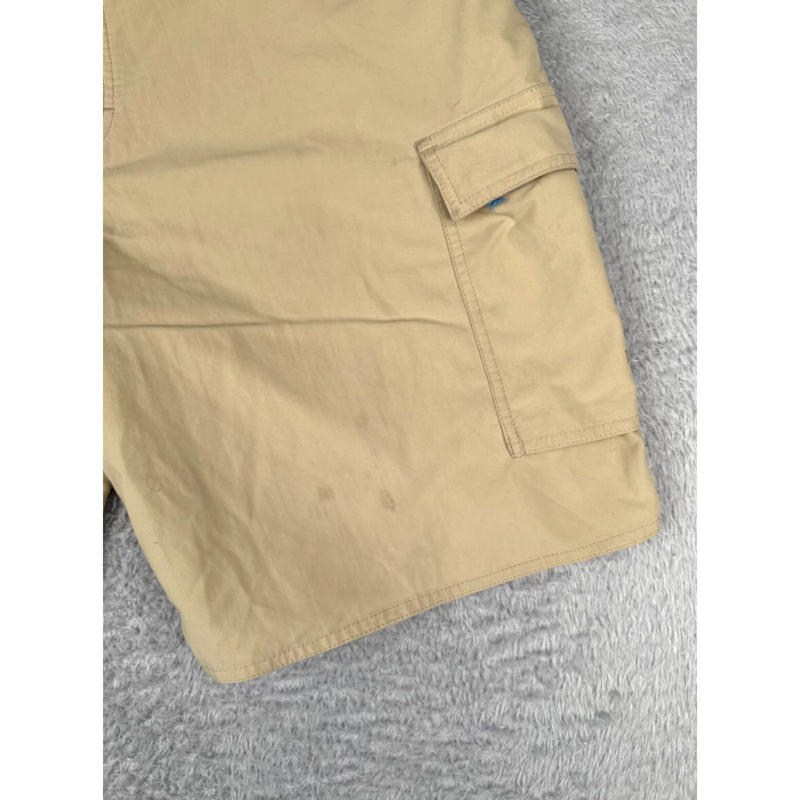 Patagonia VINTAGE Patagonia Shorts Men Beige 38 Poly Cargo Canvas Walk 10 Inseam Casual Zip Pocket 38x10 Mens Beige Patagonia Shorts Size US 38 / EU 54 - 2 Thumbnail