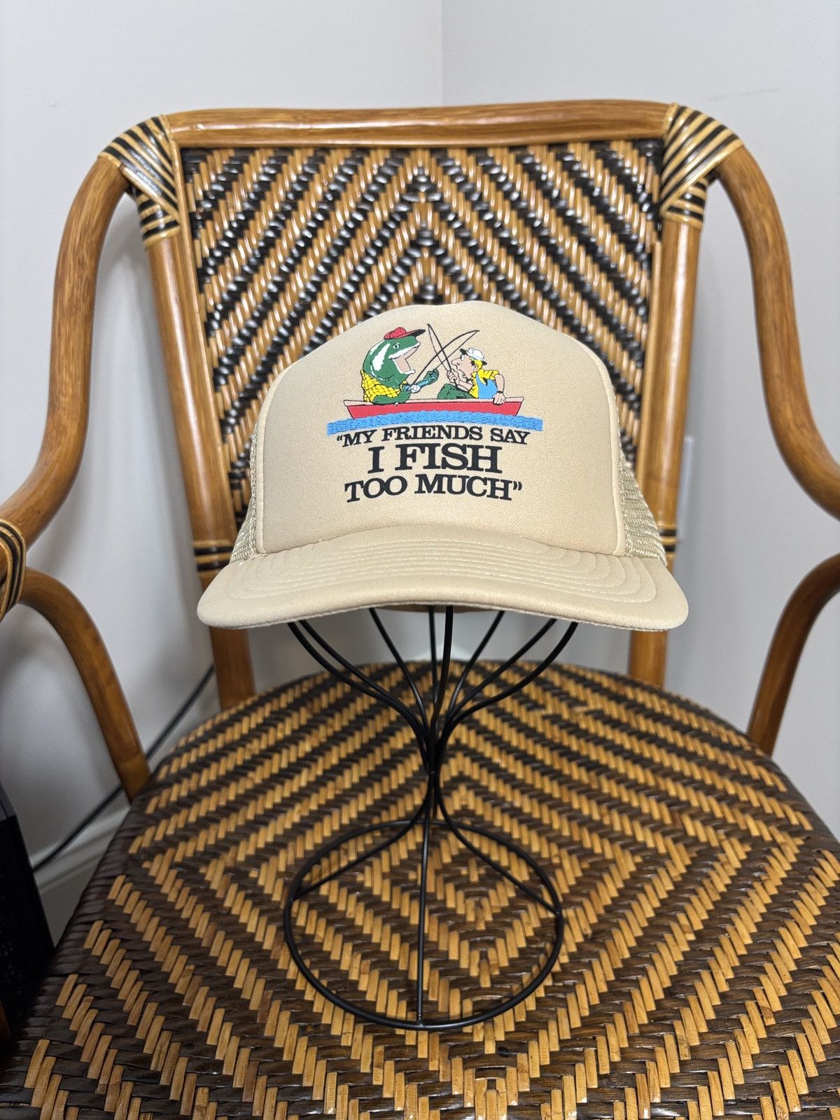 Vintage Vintage Funny Fishing Cartoon Snapback Trucker Hat Size ONE SIZE - 1 Thumbnail