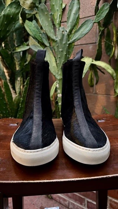 Daniel Patrick Daniel Patrick Men's Hightop Black Slip On Shoes Size 10 Pr Size US 10 / EU 43 - 1 Thumbnail