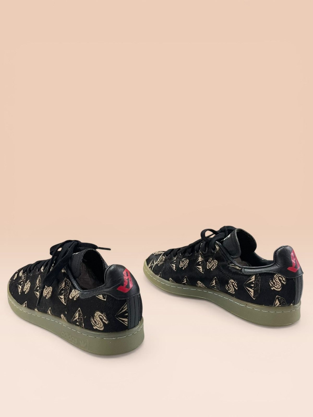 Adidas × Pharrell Adidas Originals x Pharrell x BBC "Pony Hair" Stan Smith Size US 6 / EU 39 - 3 Thumbnail