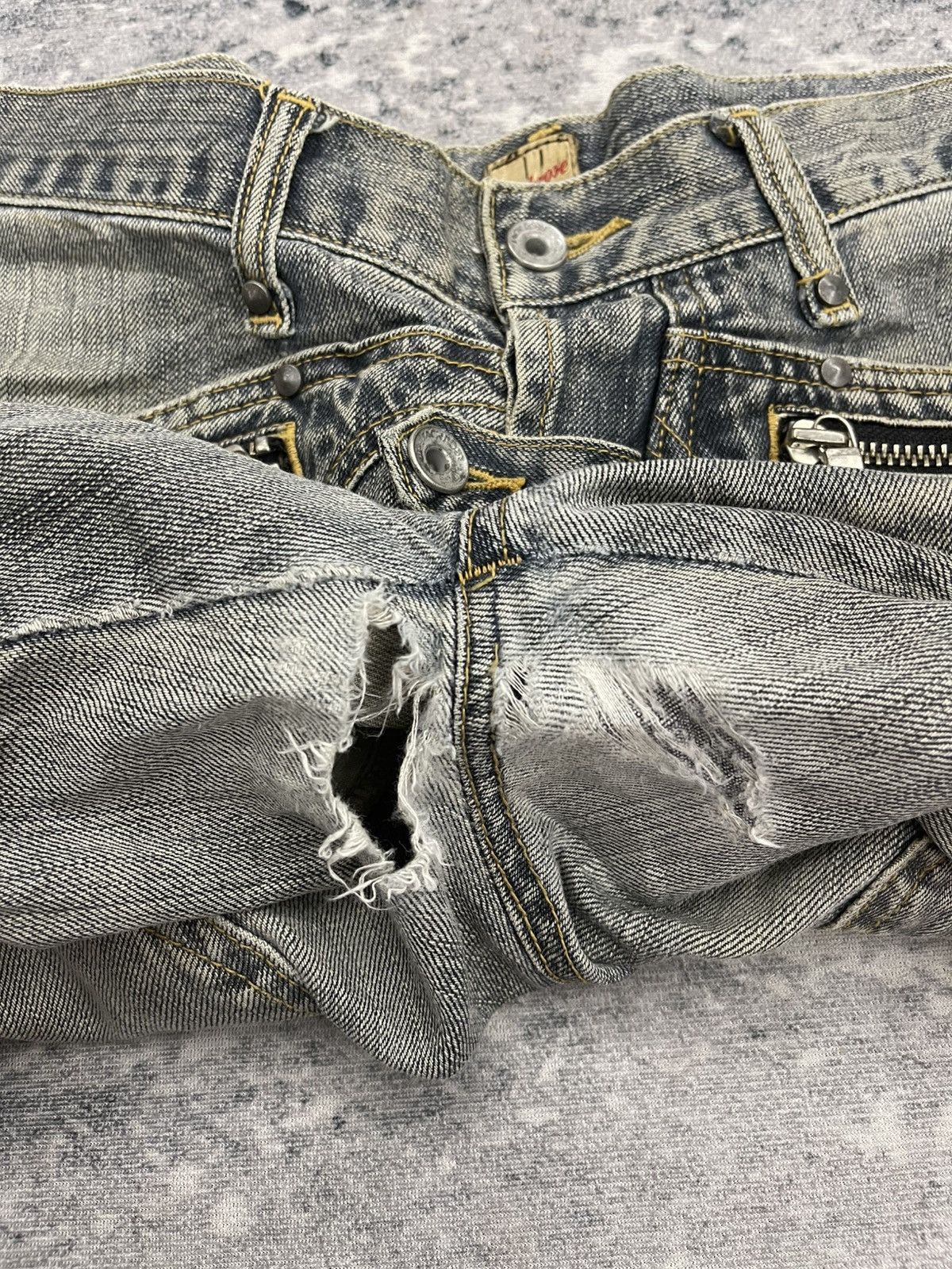 JACKROSE Jack Rose Sick Distressed Flare Jeans s6 Size US 31 - 7 Thumbnail
