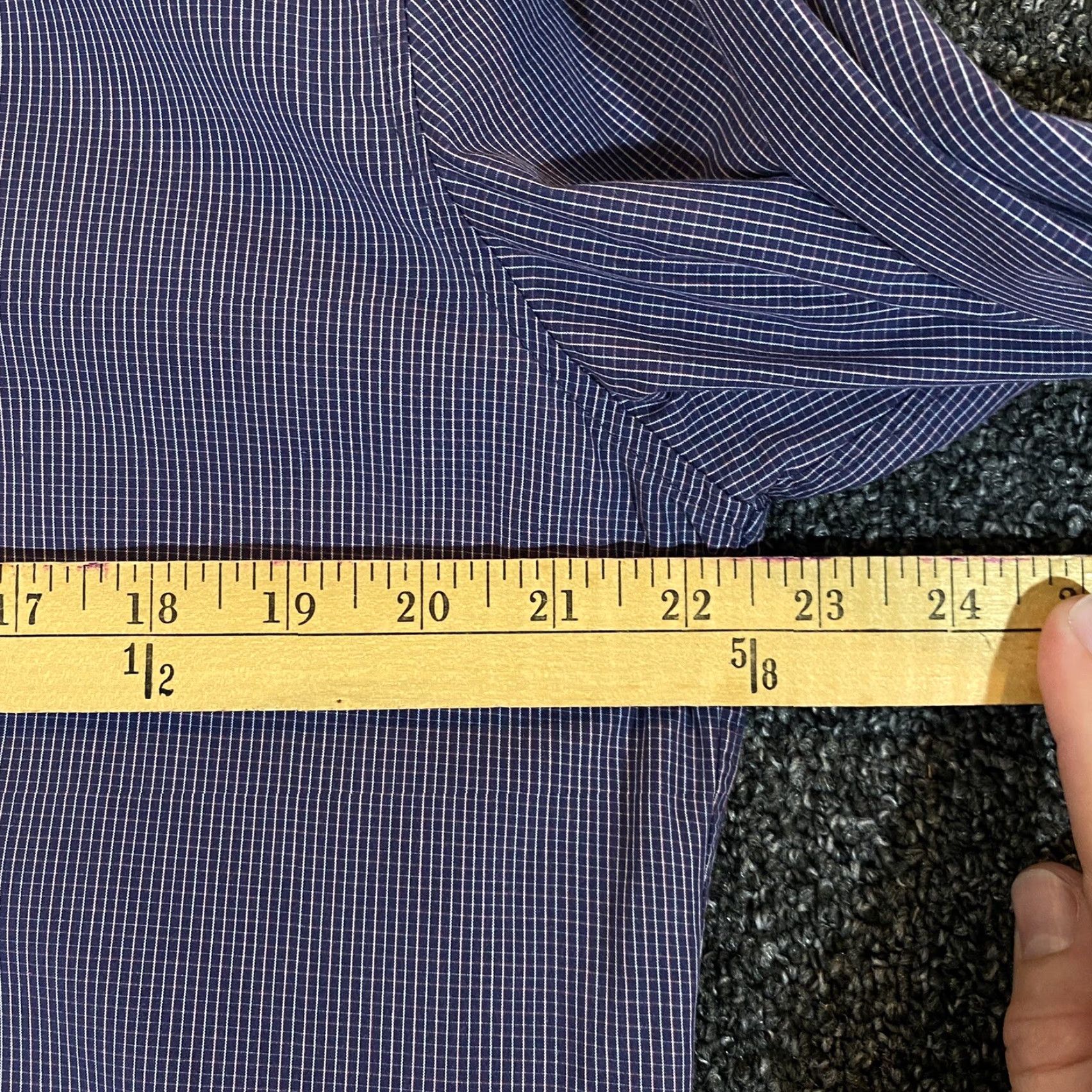 John Varvatos VINTAGE John Varvatos Dress Shirt Men Long Sleeve 16.5 Regular Fit Blue Red Plaid Slim Fit Mens Size 42R - 6 Thumbnail