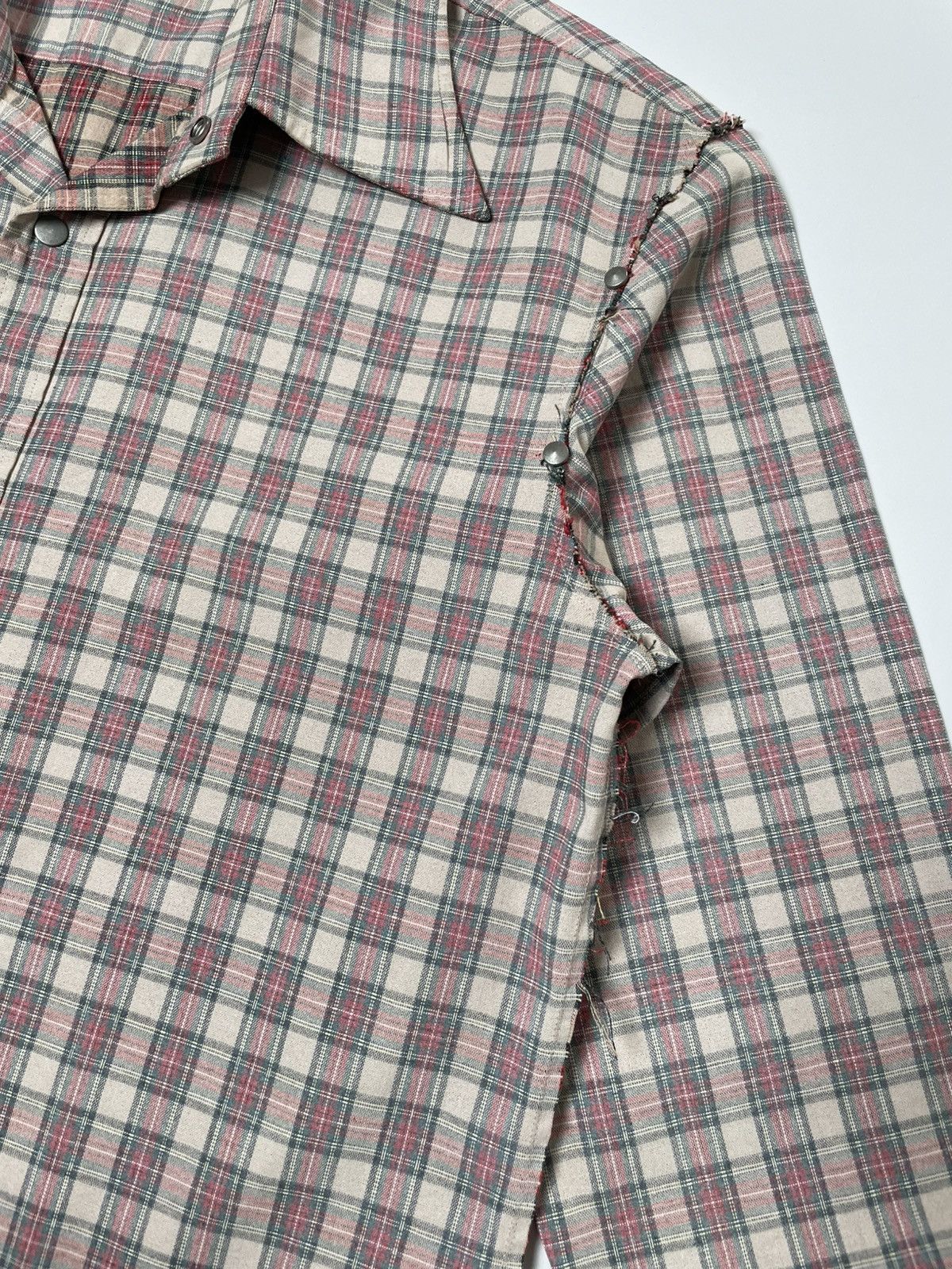 Japanese Brand Morgan Homme Studded Distressed Plaid Flannel Shirt Size US L / EU 52-54 / 3 - 4 Thumbnail