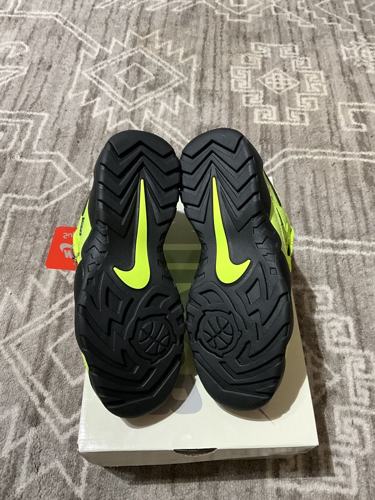 Nike × Supreme Nike sb Supreme Darwin Low Volt Size US 7.5 / EU 40-41 - 5 Thumbnail