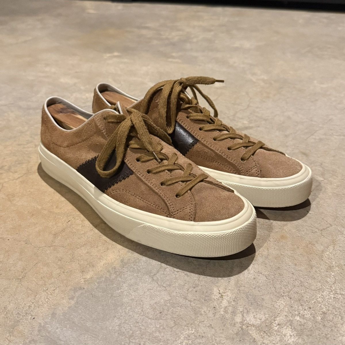 Tom Ford Tom Ford Cambridge Suede Leather Trim Low Top Sneakers Brown Size US 10 / EU 43 - 11 Thumbnail