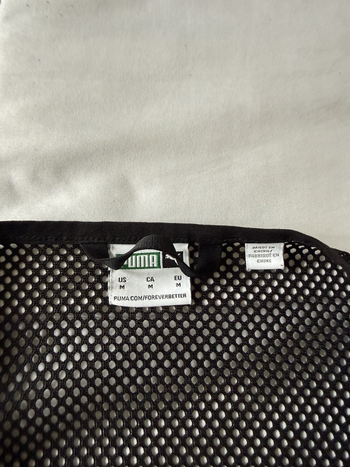 Puma Puma Black Vest with Multicolor Logo Size US M / EU 48-50 / 2 - 3 Thumbnail