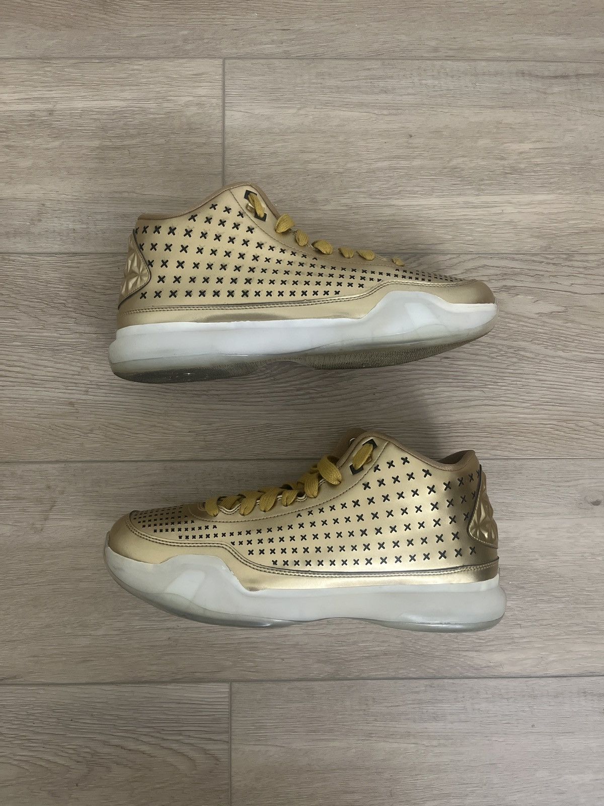 Nike Nike Kobe 10 EXT Liquid Gold Size US 11 / EU 44 - 1 Thumbnail