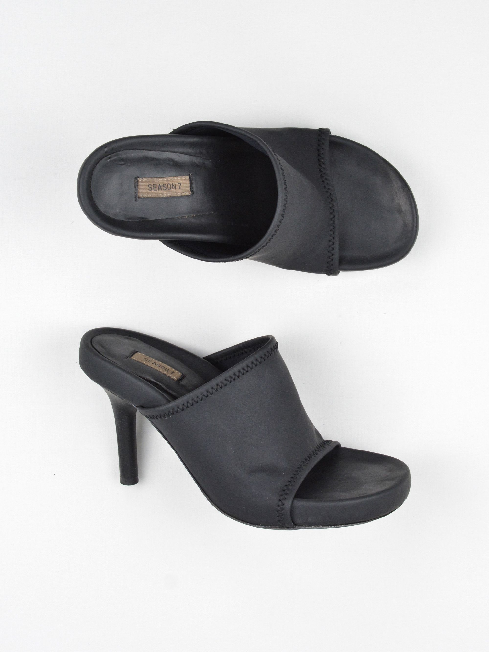 Yeezy YEEZY Season 7 (2018) - Neoprene Scuba Mule - 90mm Heel Size US 6 / IT 36 - 1 Thumbnail