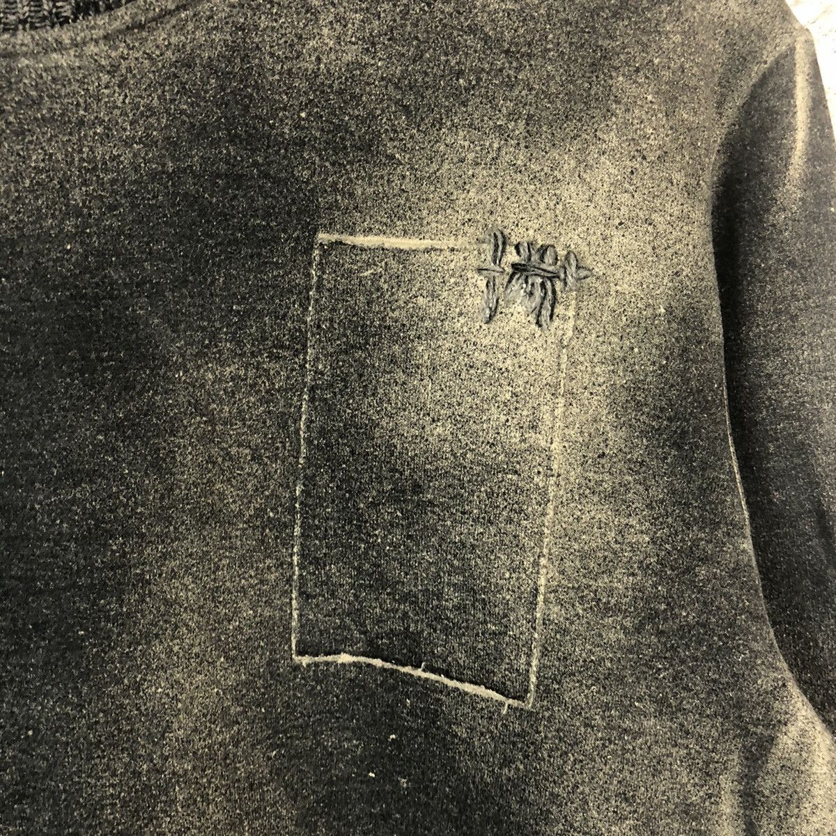 Vintage DLL The Frederichoms spain faded ripped Sweatshirt #A66 Size US XL / EU 56 / 4 - 9 Thumbnail