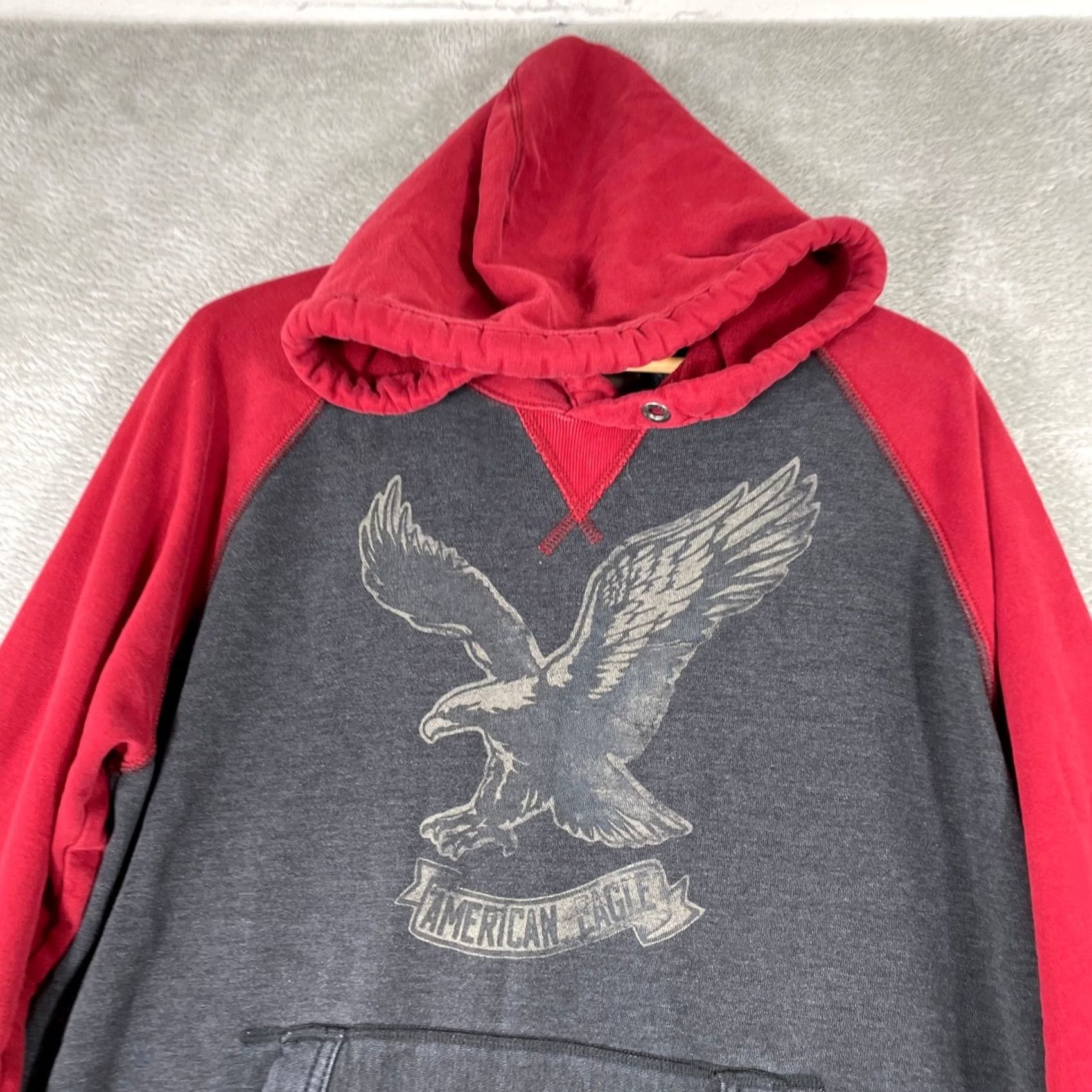 American Eagle Outfitters VINTAGE American Eagle Hoodie Medium Red Gray Eagle Graphic Y2K Skater Mens Size US M / EU 48-50 / 2 - 3 Thumbnail