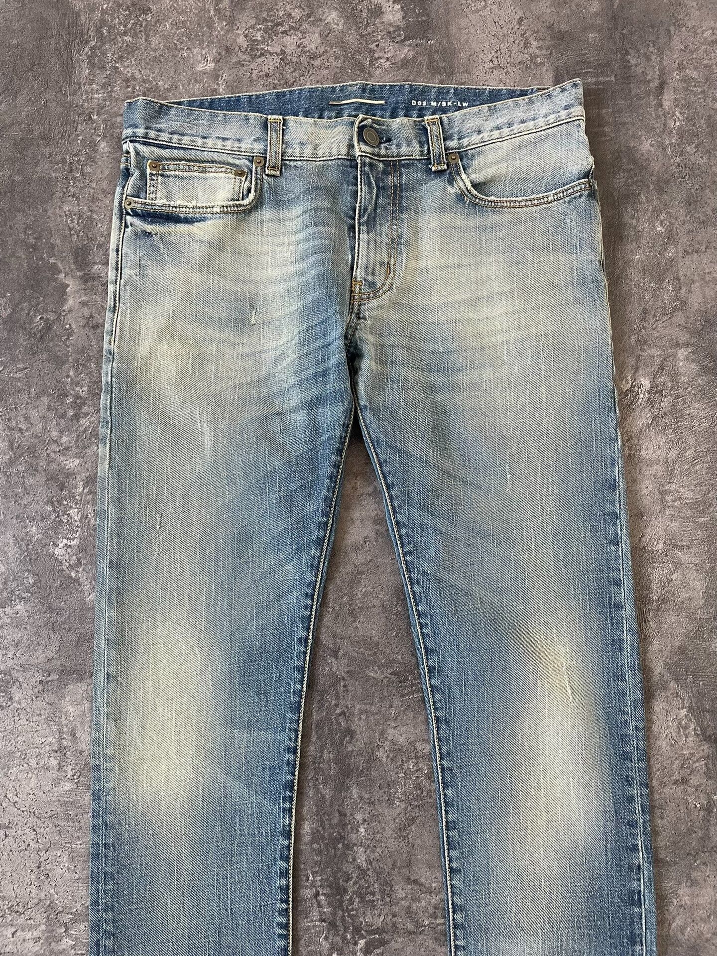 Saint Laurent Paris Saint Laurent Light Blue Stone Washed Jeans. Size US 32 / EU 48 - 2 Thumbnail
