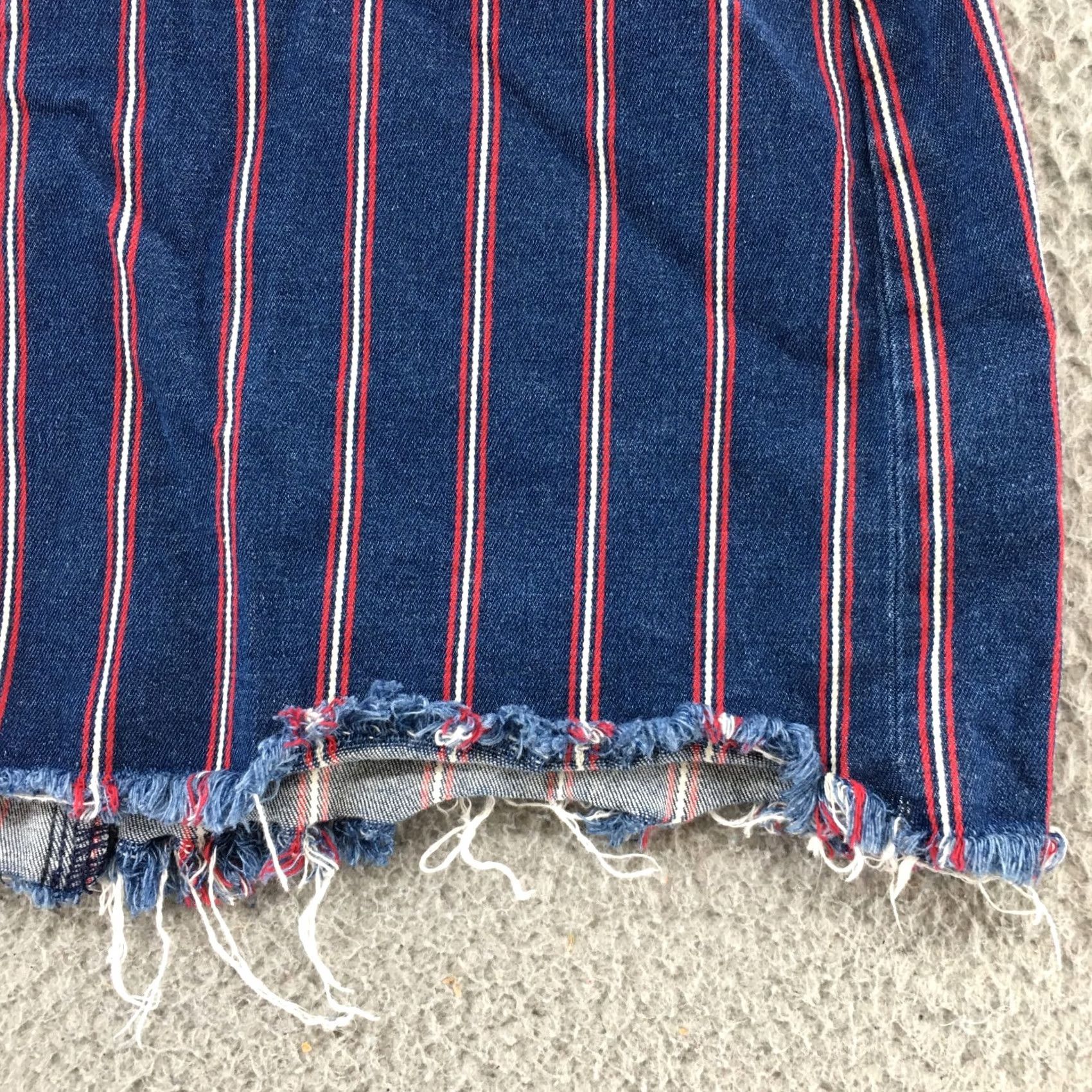 American Eagle Outfitters American Eagle Outfitters Skirt Womens 4 A-Line Denim Zip Blue Striped Short 29x14 Size 27" / US 4 / IT 40 - 7 Thumbnail