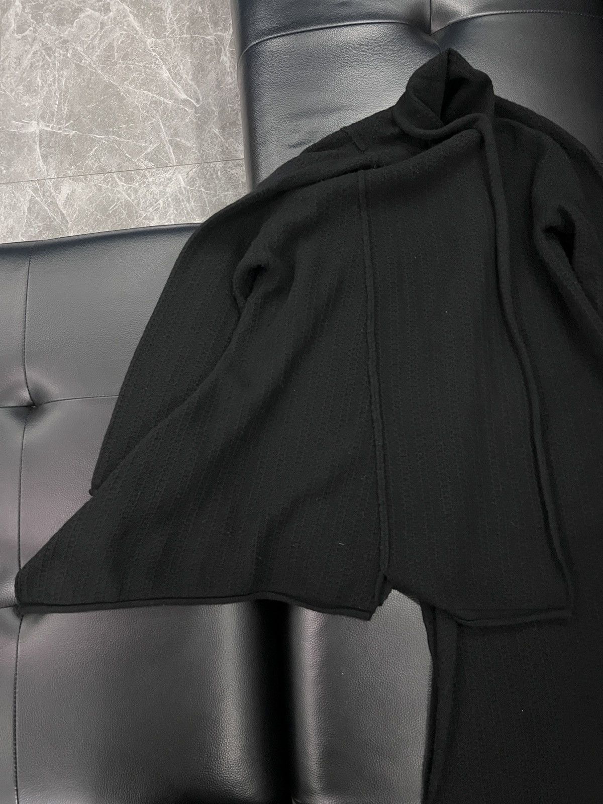 Yohji Yamamoto Yohji Yamamoto Asymmetric Hem Knit Sweater Size US M / EU 48-50 / 2 - 14 Thumbnail