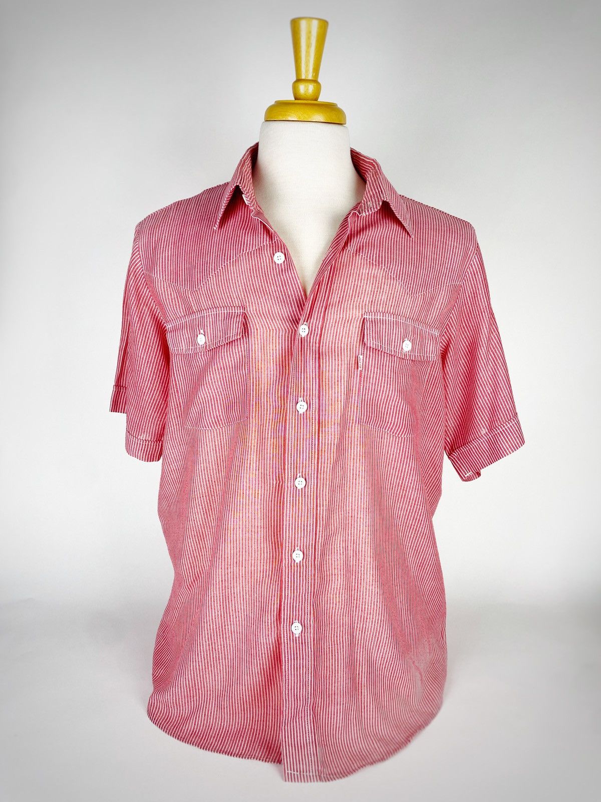 Levi's Vintage Clothing Levi's Vintage Mens Red Striped Button Up Short Sleeve Shirt Size US L / EU 52-54 / 3 - 1 Thumbnail