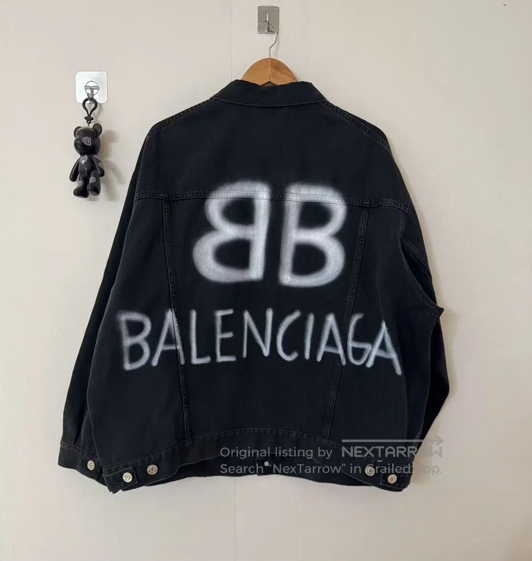 Balenciaga balenciaga graffiti denim jacket. Size US S / EU 44-46 / 1 - 1 Thumbnail