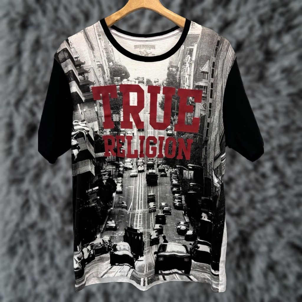 True Religion True Religion Graphic T-Shirt Adult Extra Large Black White City Scene Mens Size US XL / EU 56 / 4 - 1 Thumbnail