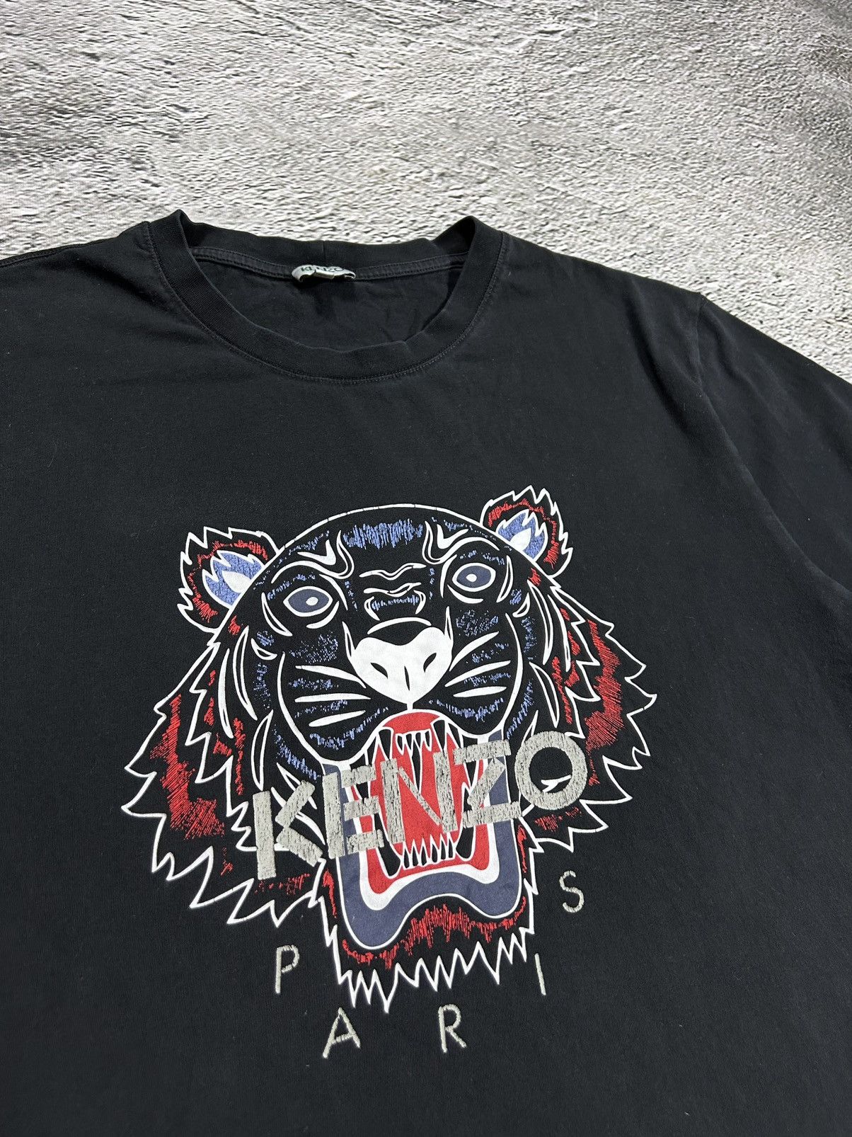 Kenzo Kenzo big logo T-shirt tiger head black Paris Size US S / EU 44-46 / 1 - 2 Thumbnail
