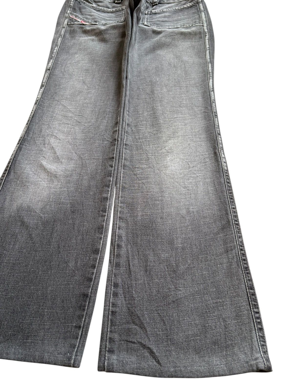 Designer × Diesel Vintage Italian Diesel Faded Wash Bush Pant Flare Jeans Size US 27 - 7 Thumbnail