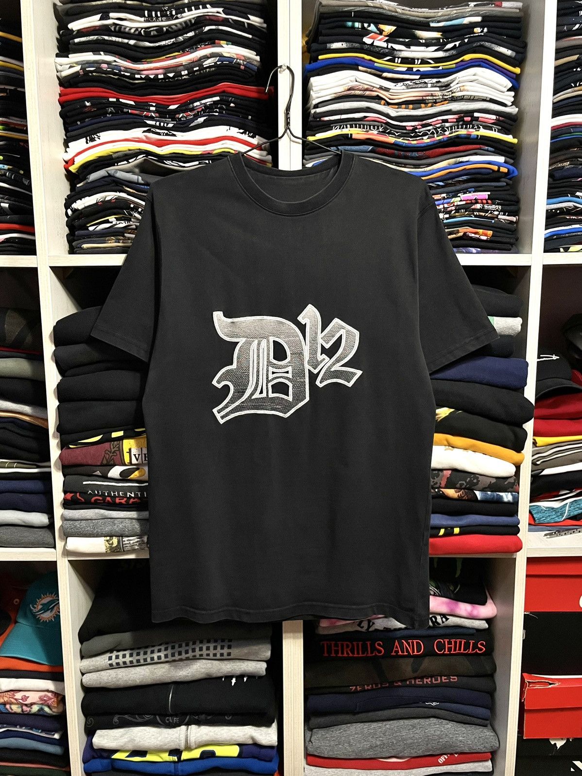Band Tees Vintage 00s D12 Eminem Slim Shady Rap Hip Hop Band T-Shirt Size US M / EU 48-50 / 2 - 1 Thumbnail