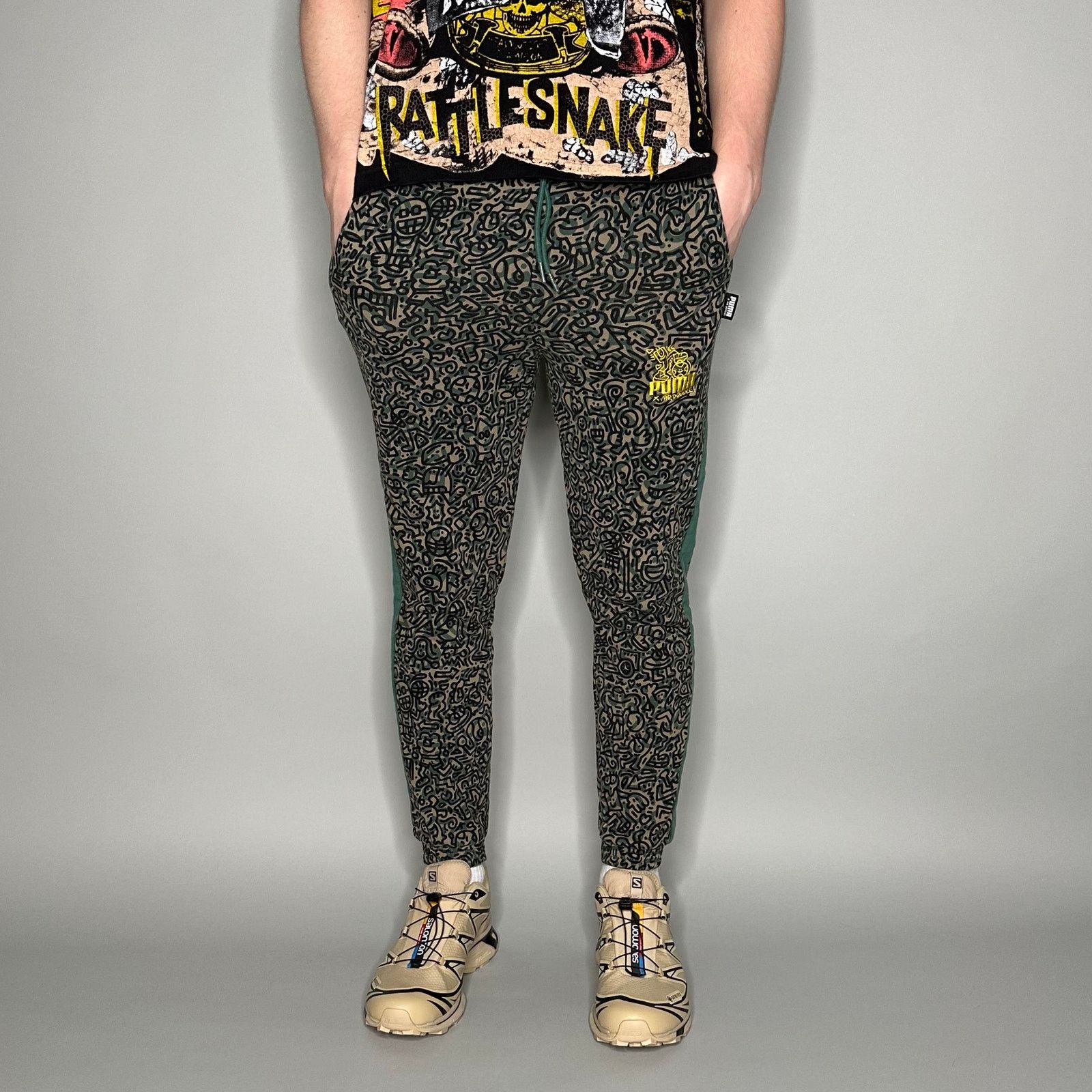 Puma × Vintage Crazy Puma Sweatpants Mr Doodle Green Cotton Joggers Yellow Size US 30 / EU 46 - 2 Thumbnail