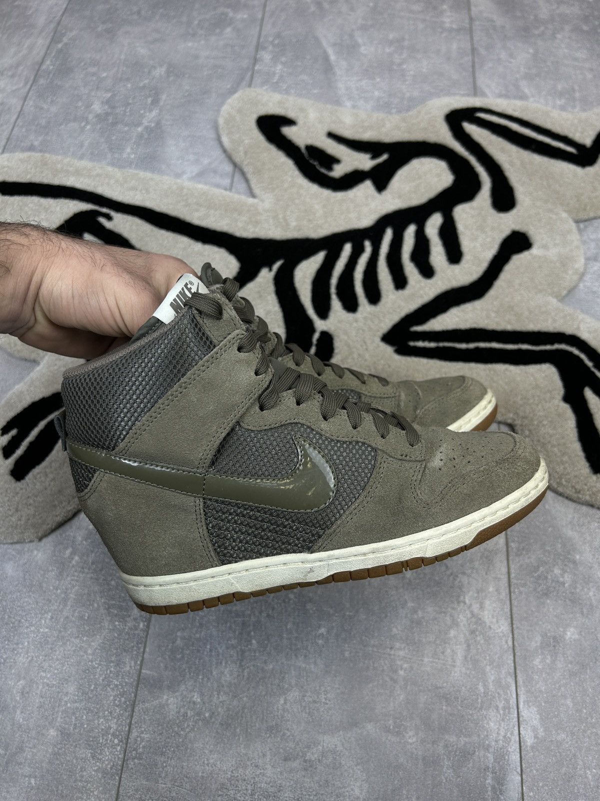 Nike Women’s Vintage Nike Dunk Sky Hi Mesh Sneakers size 39 y2k Size US 8 / IT 38 - 7 Thumbnail