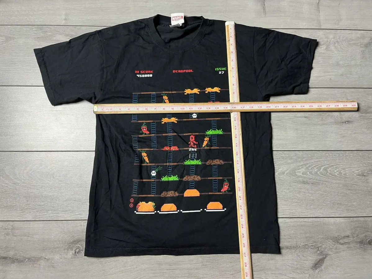 Marvel Comics Marvel Tshirt Deadpool game size Large Size US L / EU 52-54 / 3 - 5 Thumbnail