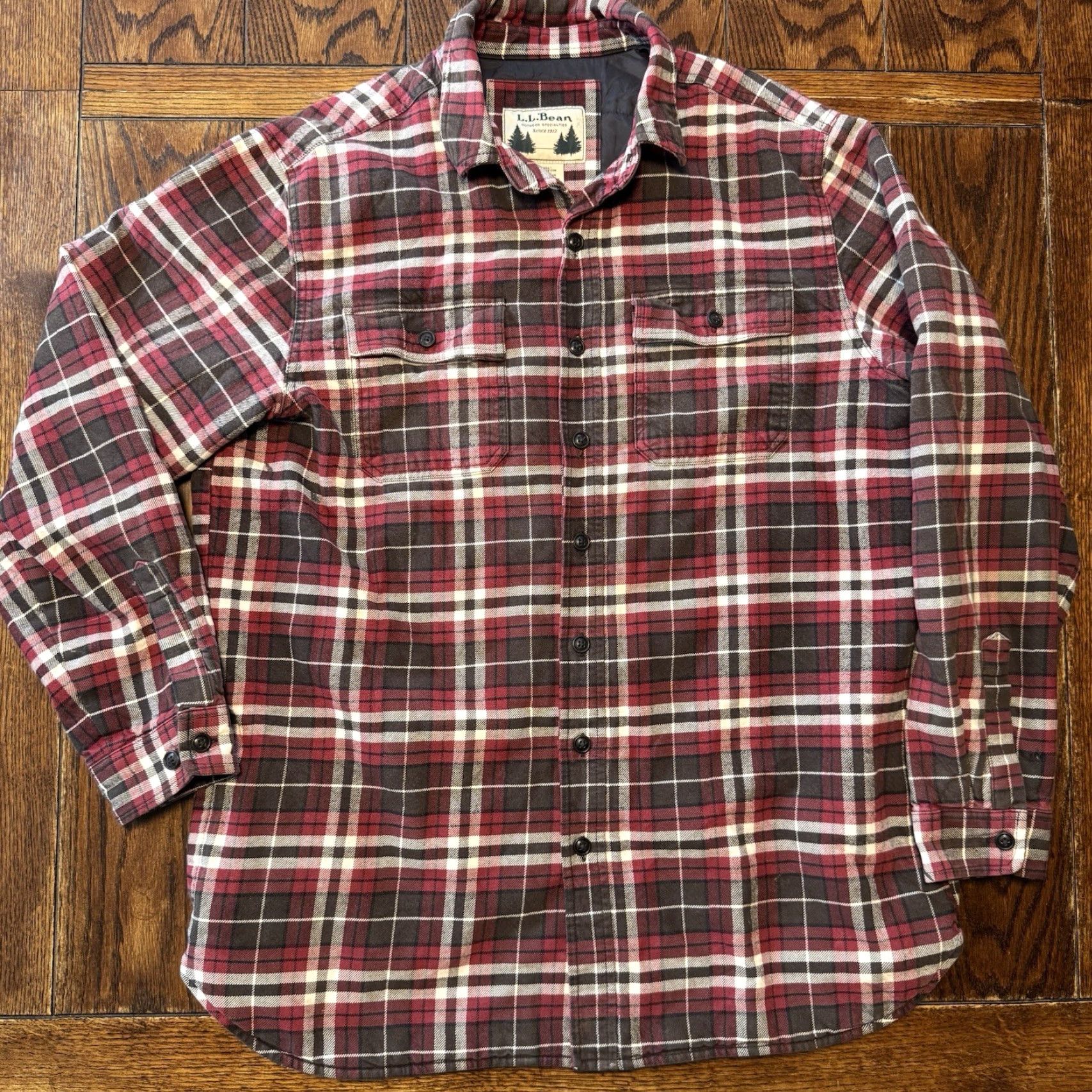 Vintage VINTAGE LL Bean Shirt Mens LT Red Wool Quilted Shacket Large Tall Button-Up Linen? Size US L / EU 52-54 / 3 - 2 Thumbnail