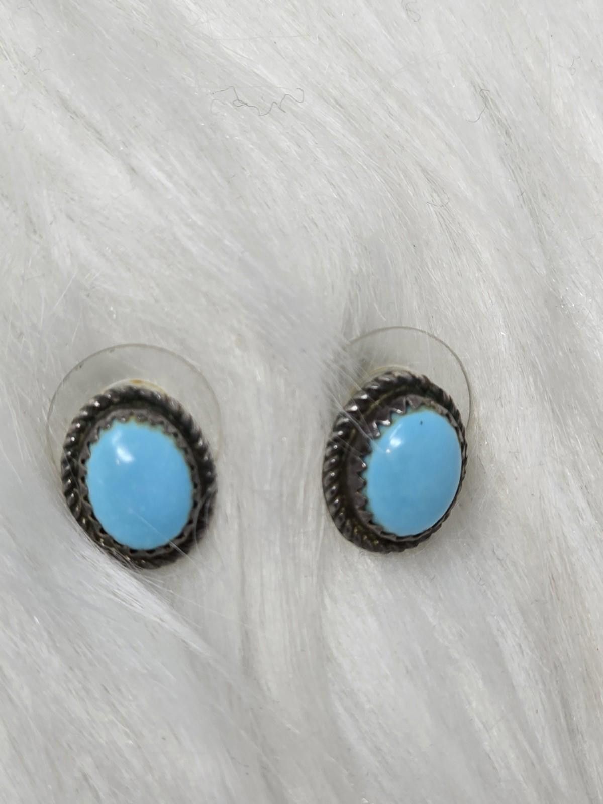 Sterling Silver Native American Sterling Turquoise Stud Earrings Size ONE SIZE - 4 Thumbnail