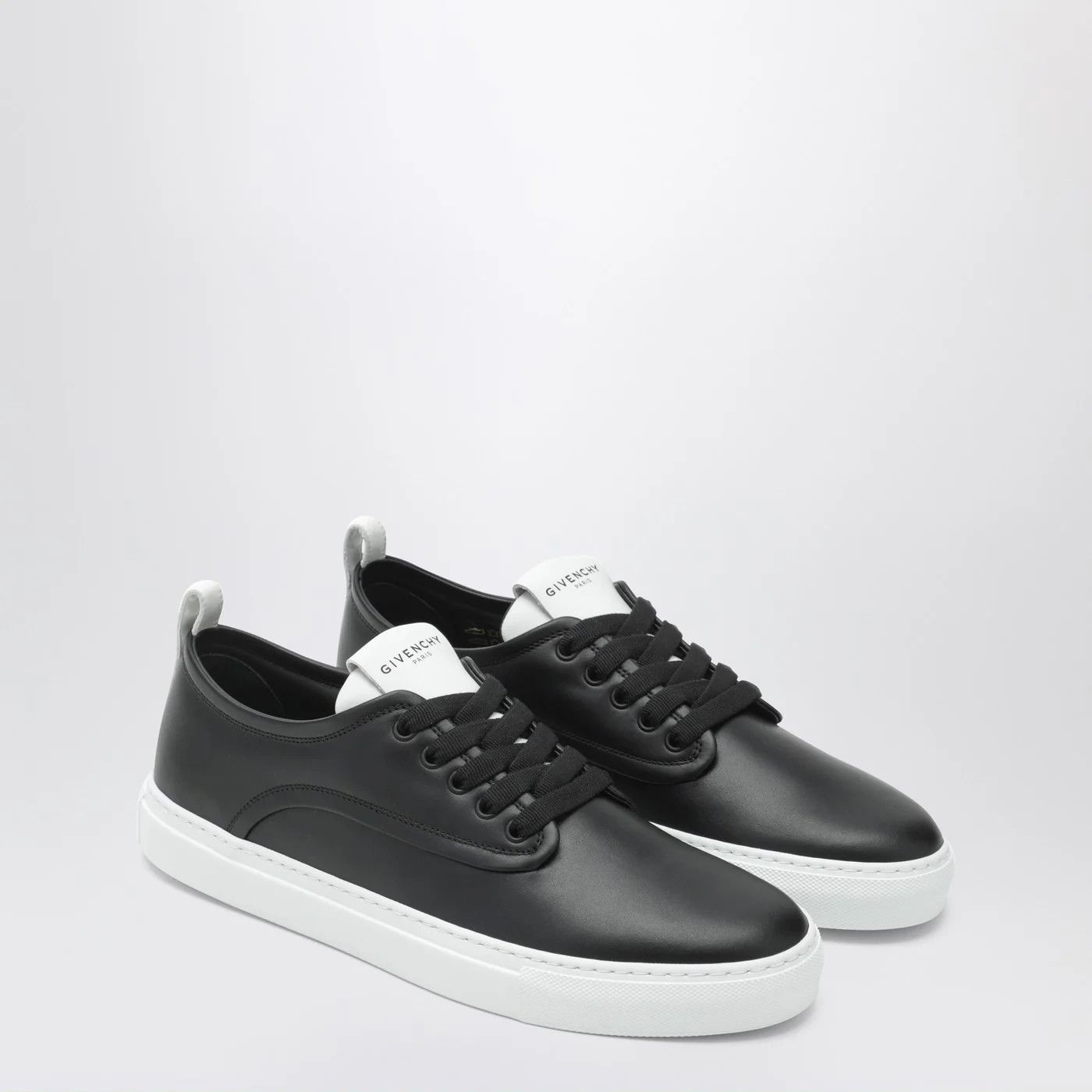 Givenchy o1d2blof0426 Leather New City Low-Top Sneakers in Black Size US 7 / EU 40 - 2 Thumbnail