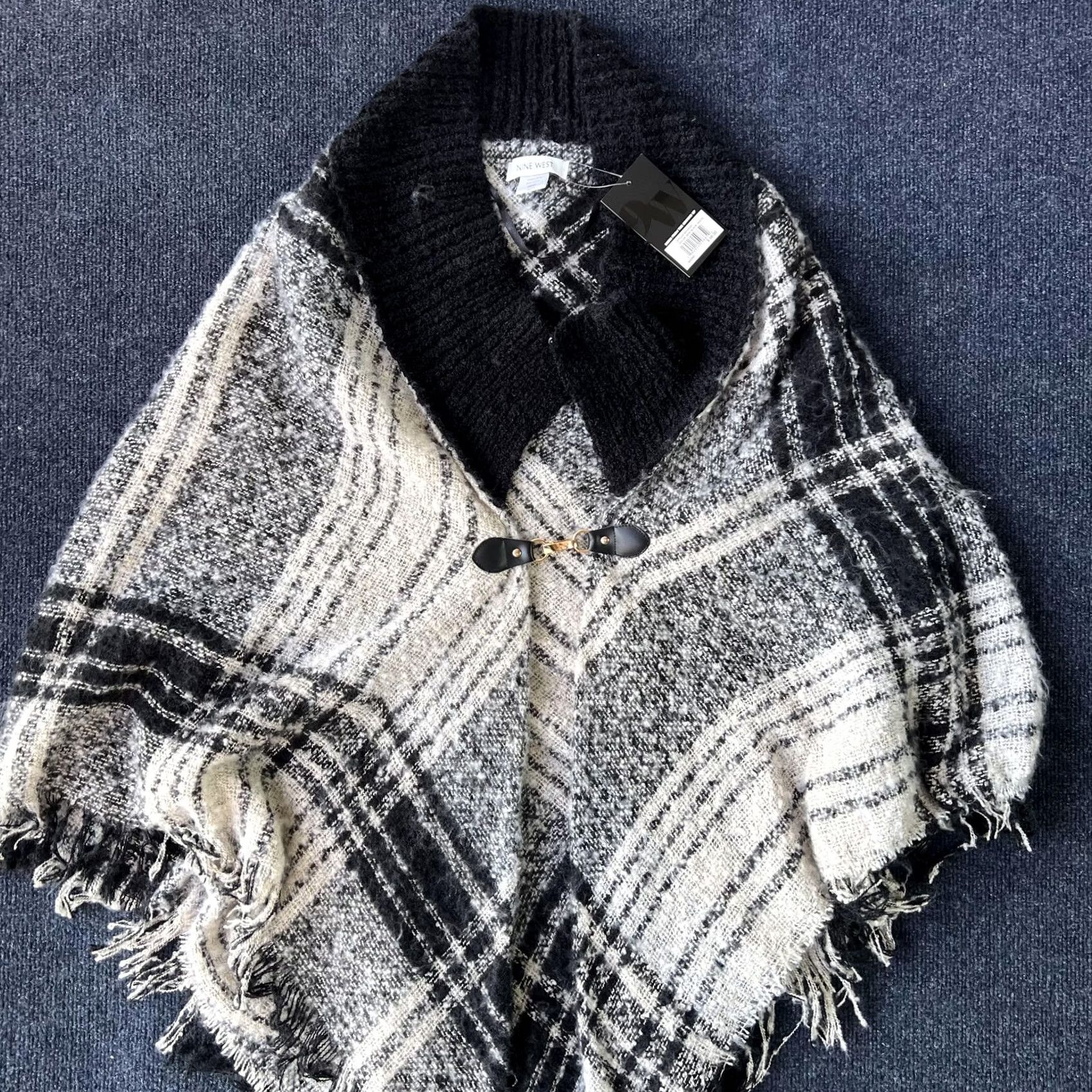 Nine West Nine West Poncho Womens One Size Black White Plaid Toggle Knit Fringe Shawl Size ONE SIZE - 2 Thumbnail