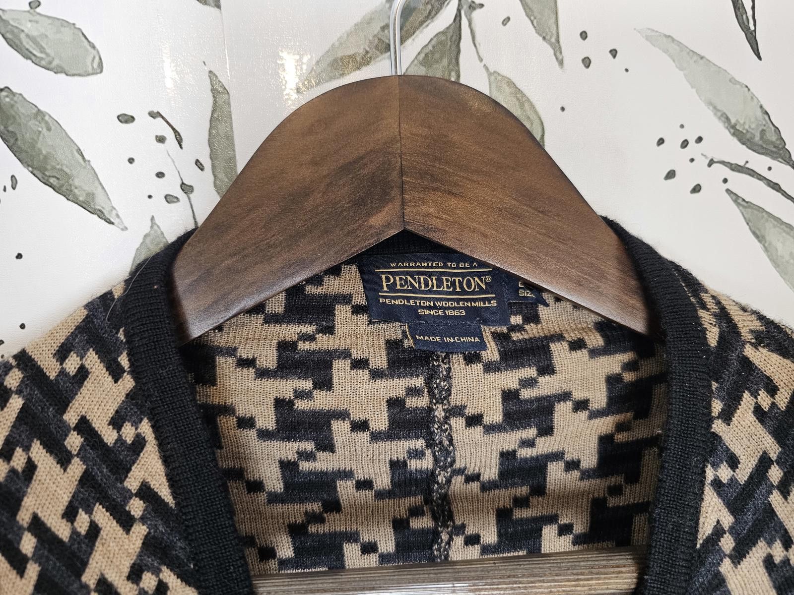 Pendleton Pendleton Sweater Caridgan Brown Womens One Size Wool Size ONE SIZE - 3 Thumbnail