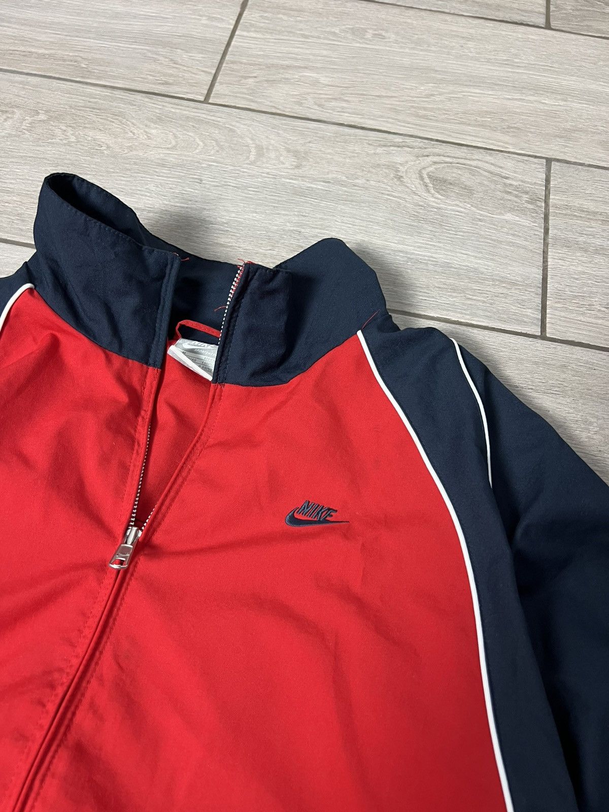 Nike Nike Vintage Jacket Drill Y2K Red Mini Logo❤️ Size US M / EU 48-50 / 2 - 4 Thumbnail