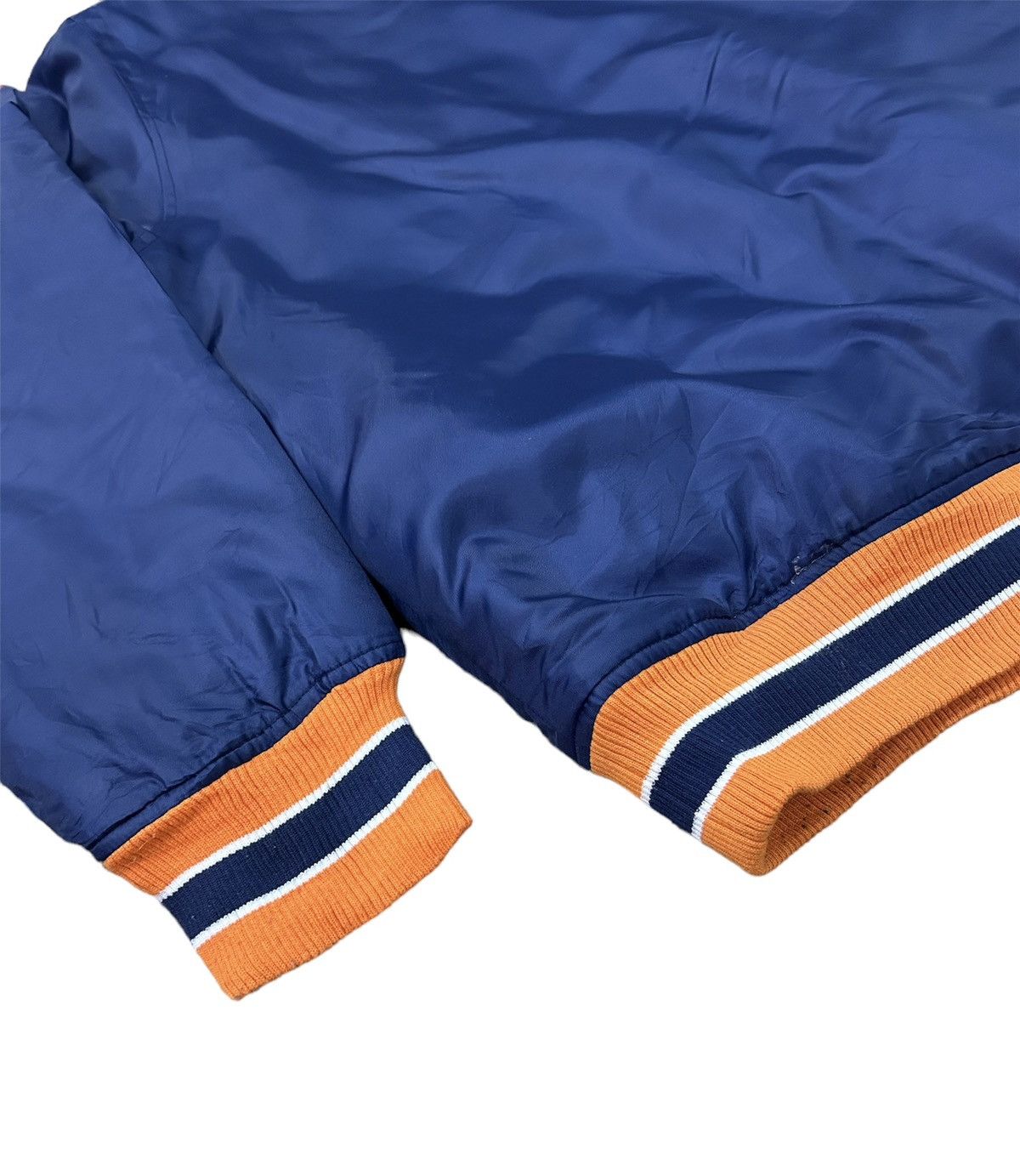 Japanese Brand × NFL Vintage NFL Chicago Escapism Satin Bomber Jacket Size XXL Size US XXL / EU 58 / 5 - 8 Thumbnail