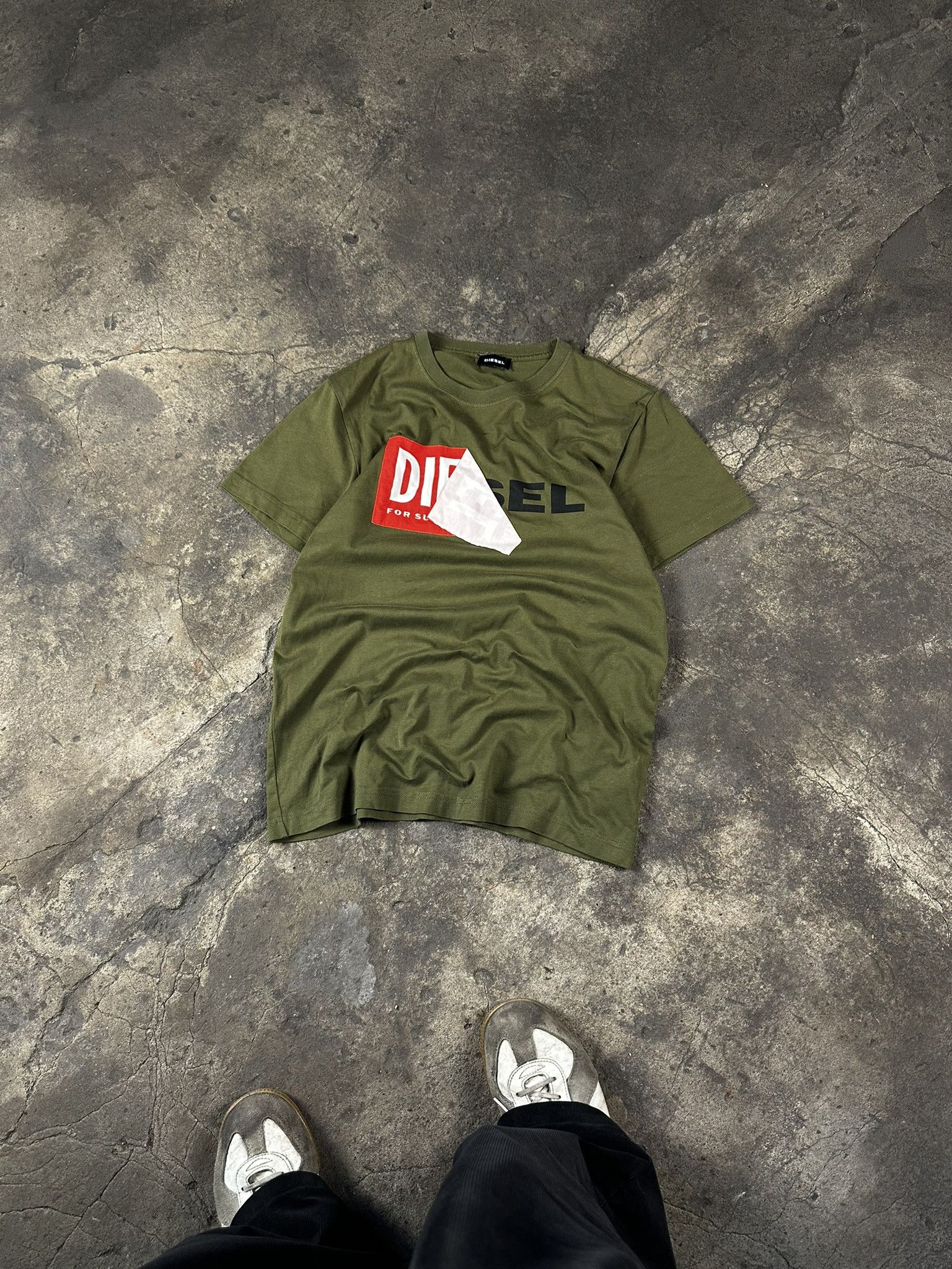 Diesel Vintage Y2k Diesel Logo Spellout T-shirt Size US S / EU 44-46 / 1 - 1 Thumbnail