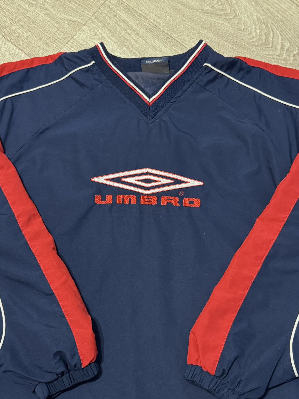 Umbro 🔷Vintage Umbro Oversized Nylon Big logo Sweatshirt 90s🔷 Size US L / EU 52-54 / 3 - 3 Thumbnail